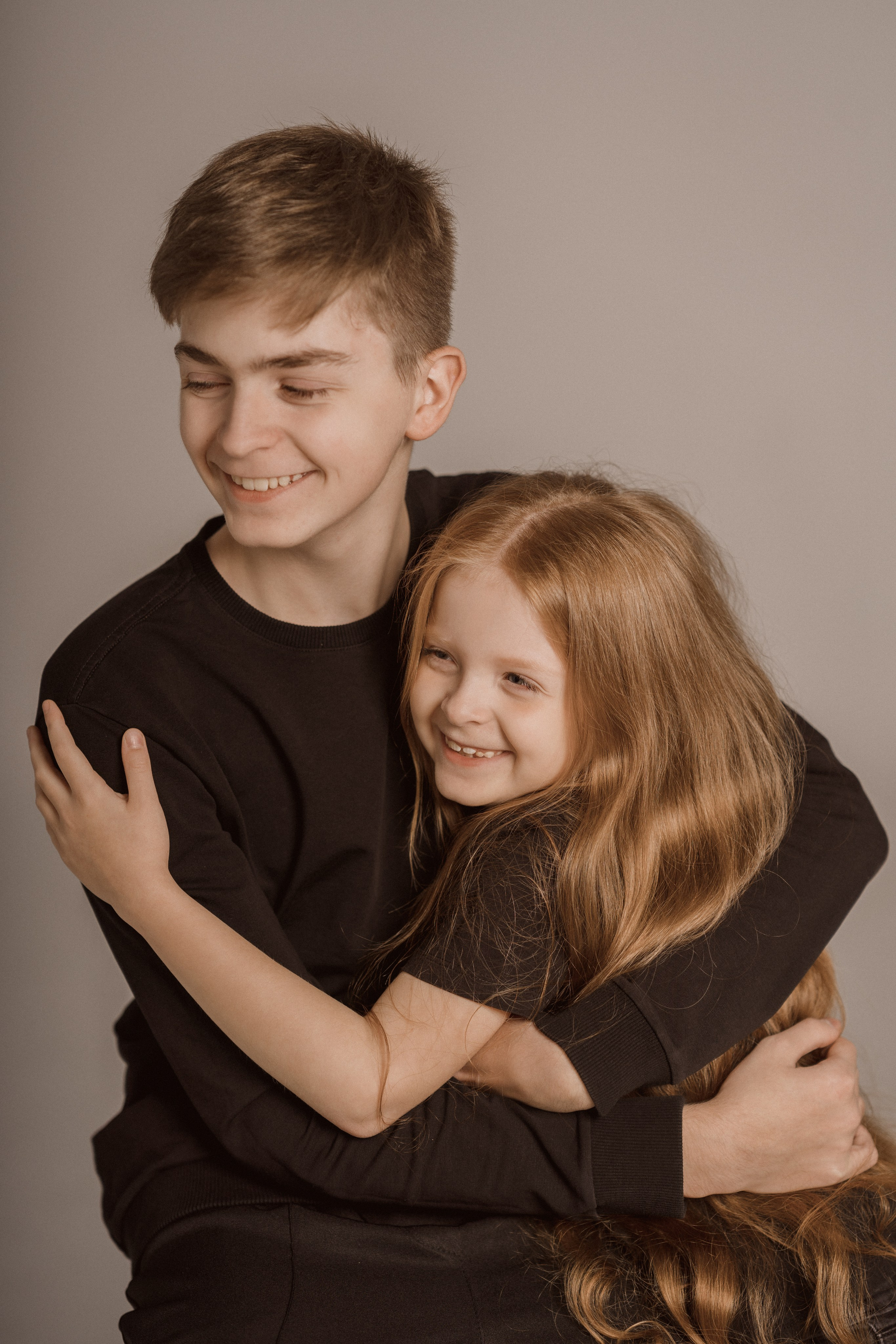 Алиса и ее брат. Семейный и детский фотограф в Сергиев Посаде, Хотьково Якимчук Любовь