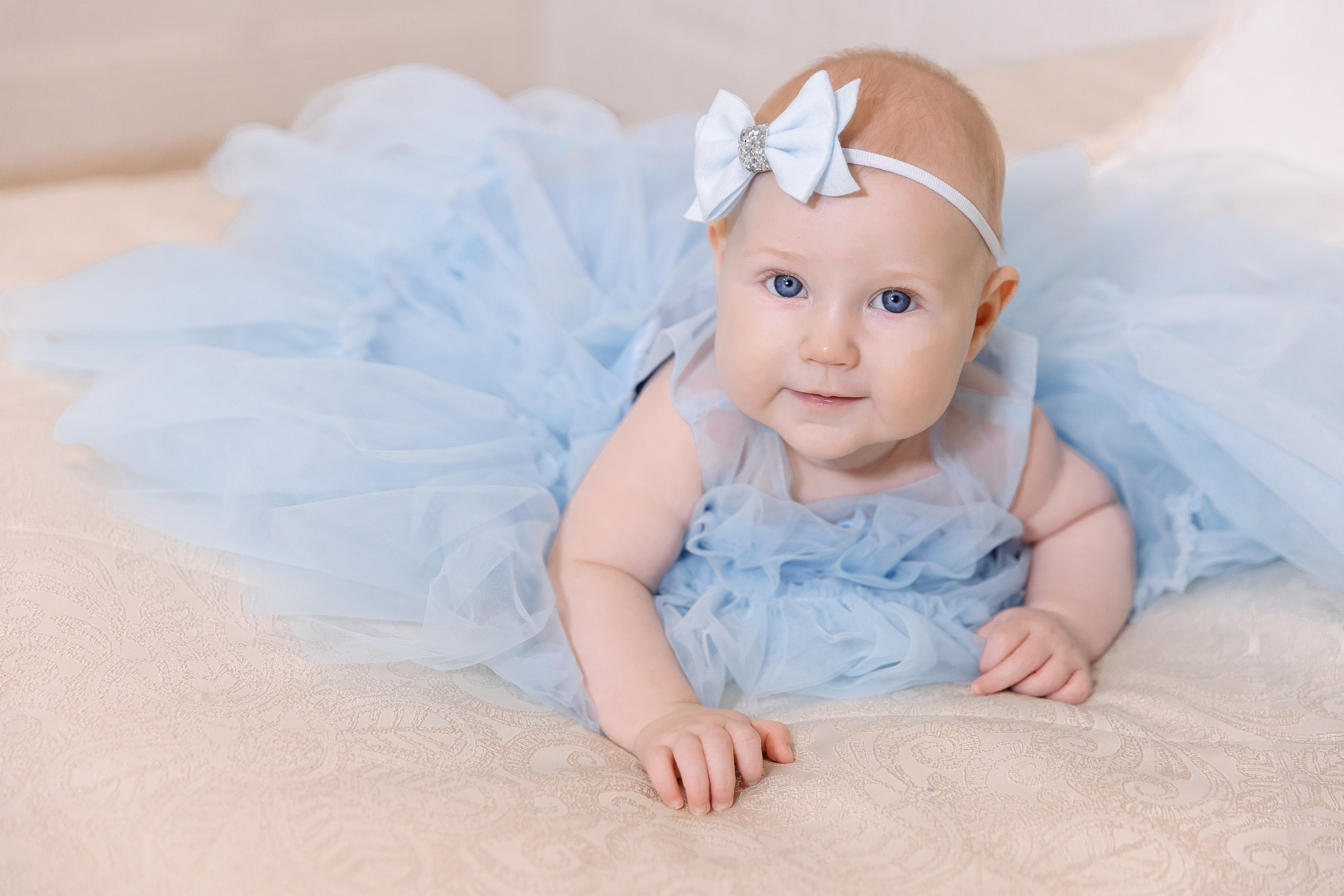 Вика с мужем и дочкой. Свадебный и семейный фотограф в Челябинске Юлия Ишимова