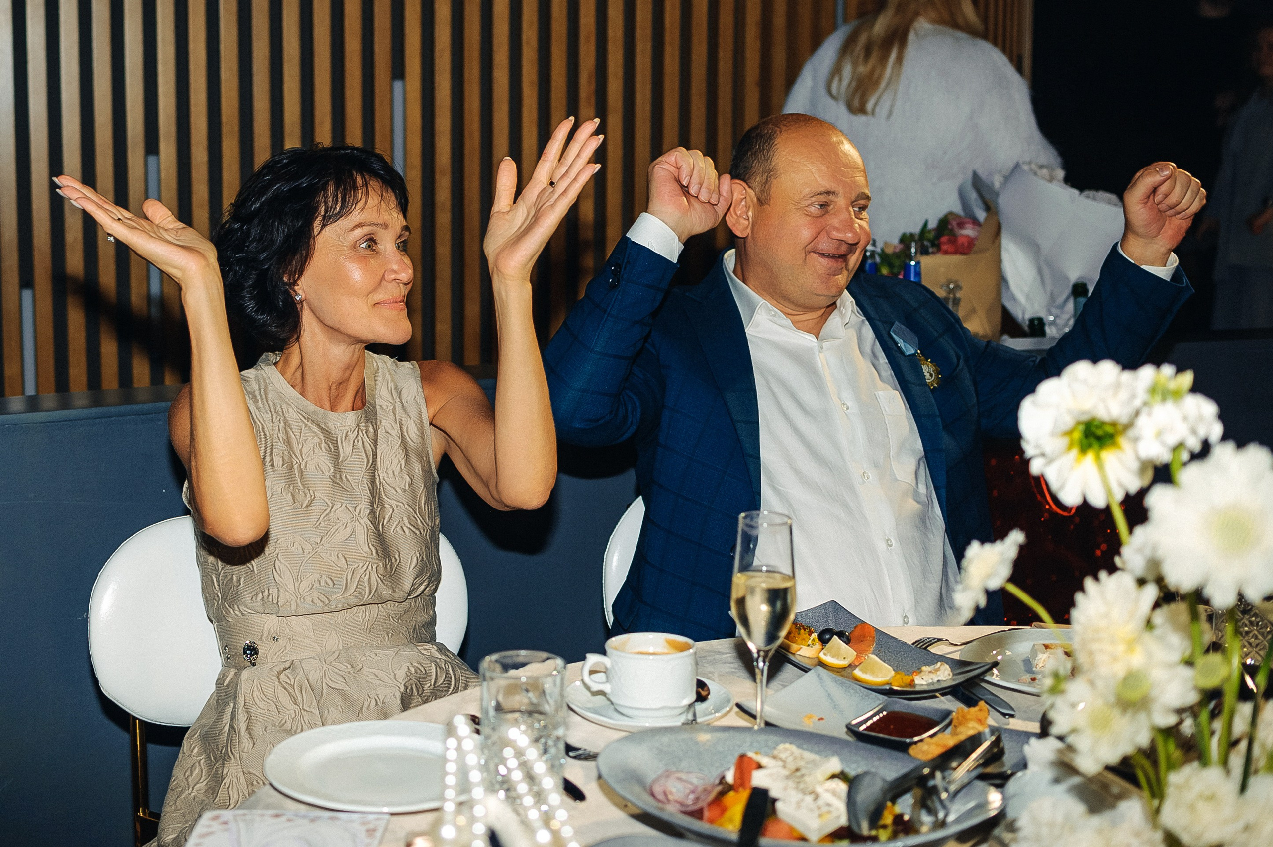 Годовщина свадьбы в Atmosfera. Свадебный фотограф в Екатеринбурге Артём Зайнетдинов