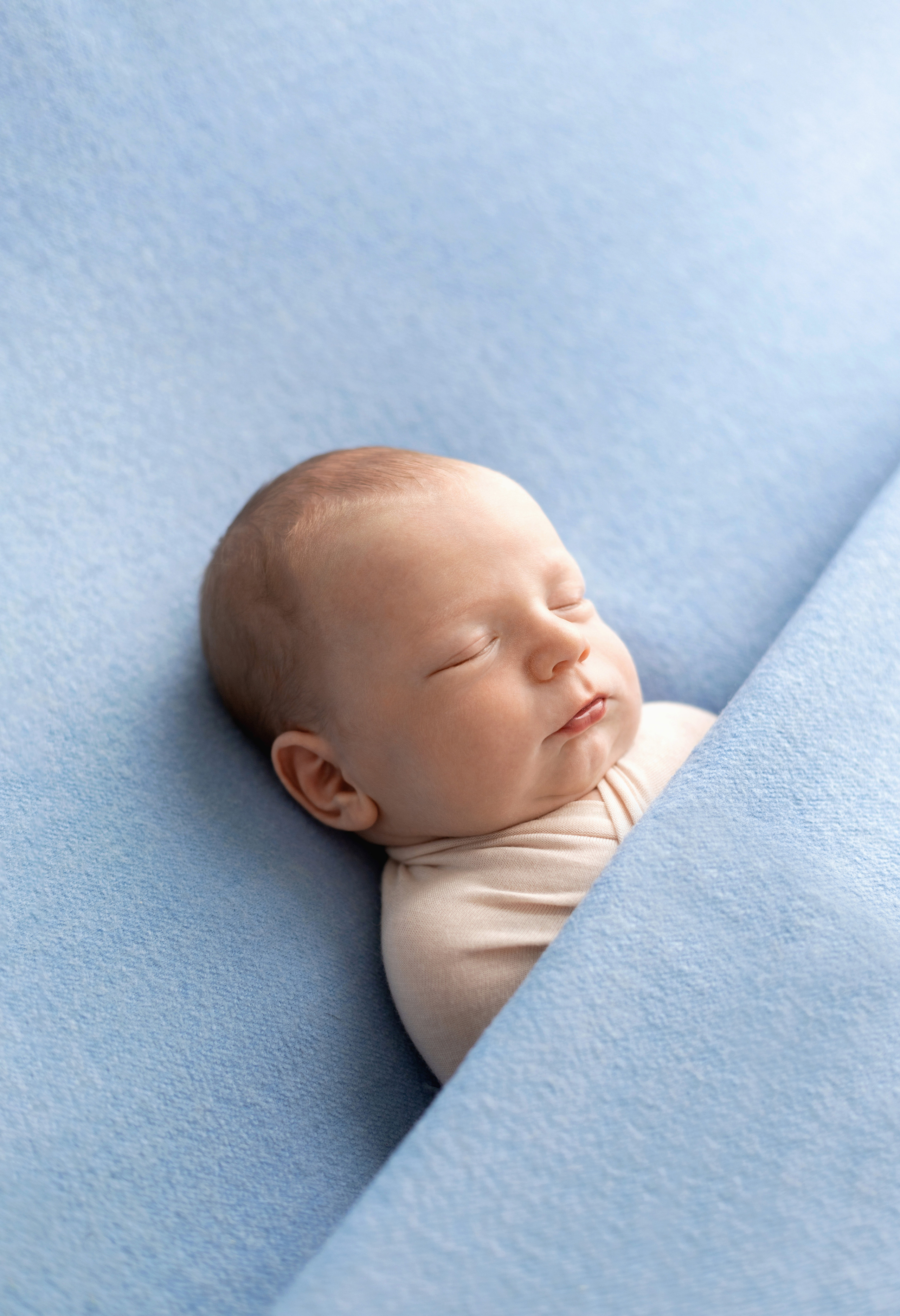 Лев, 13 дней. Фотограф новорожденных в Нижнем Новгороде Надежда Кадылкина