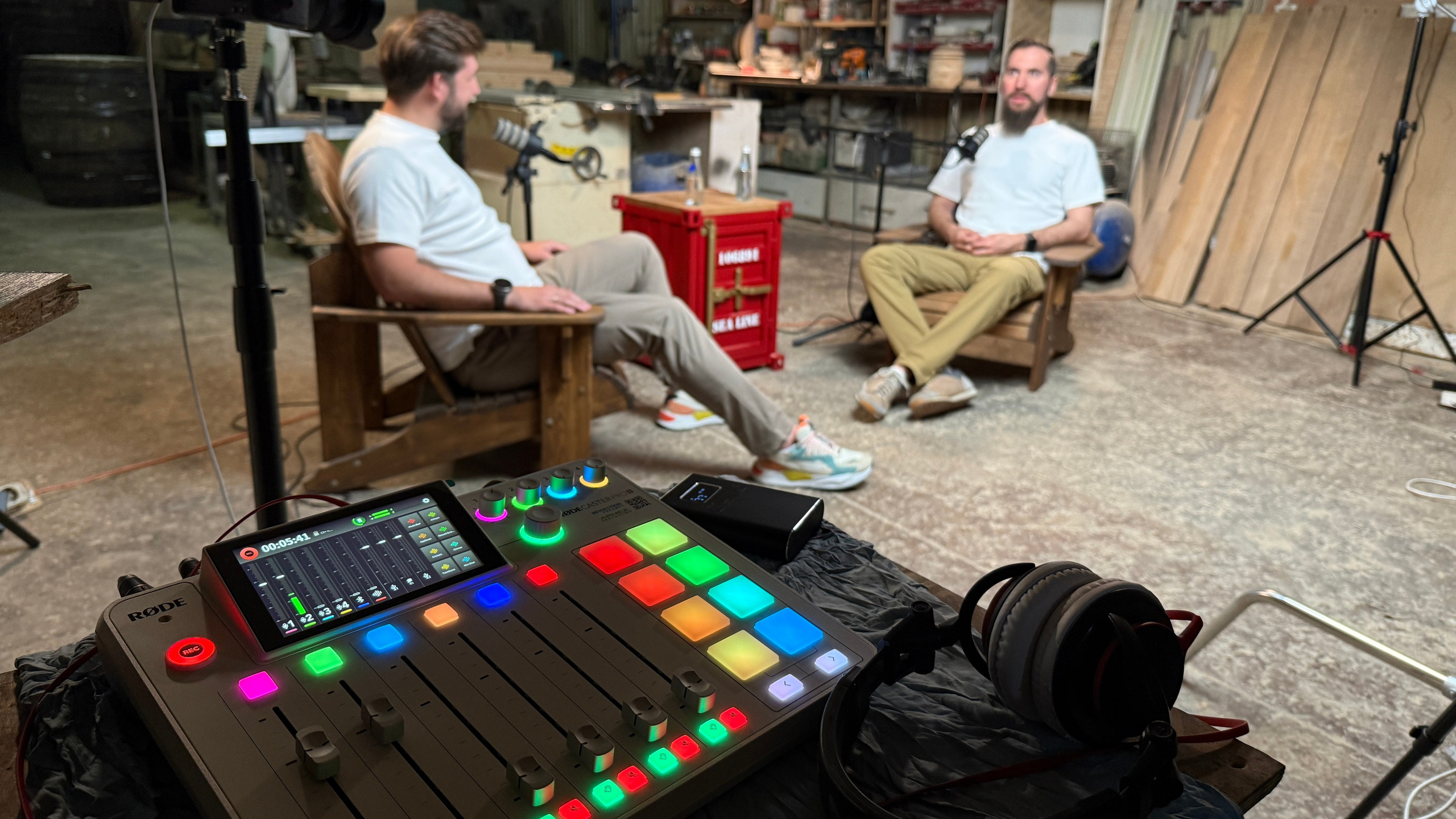 Стоимость фотограф фрязино щелково москва королев. Контент съемка под ключ. Световое шоу / Москва и Мо