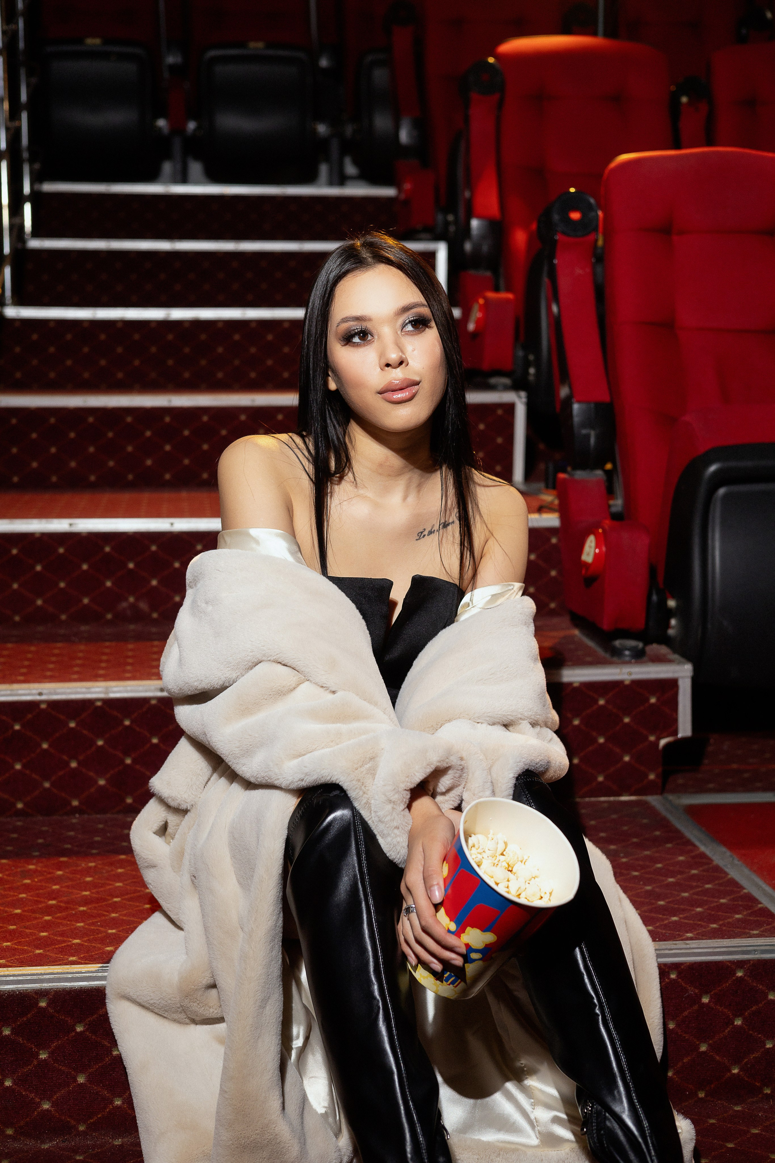 LERA. Фотограф женского портрета, беременности и семейных фотосессий