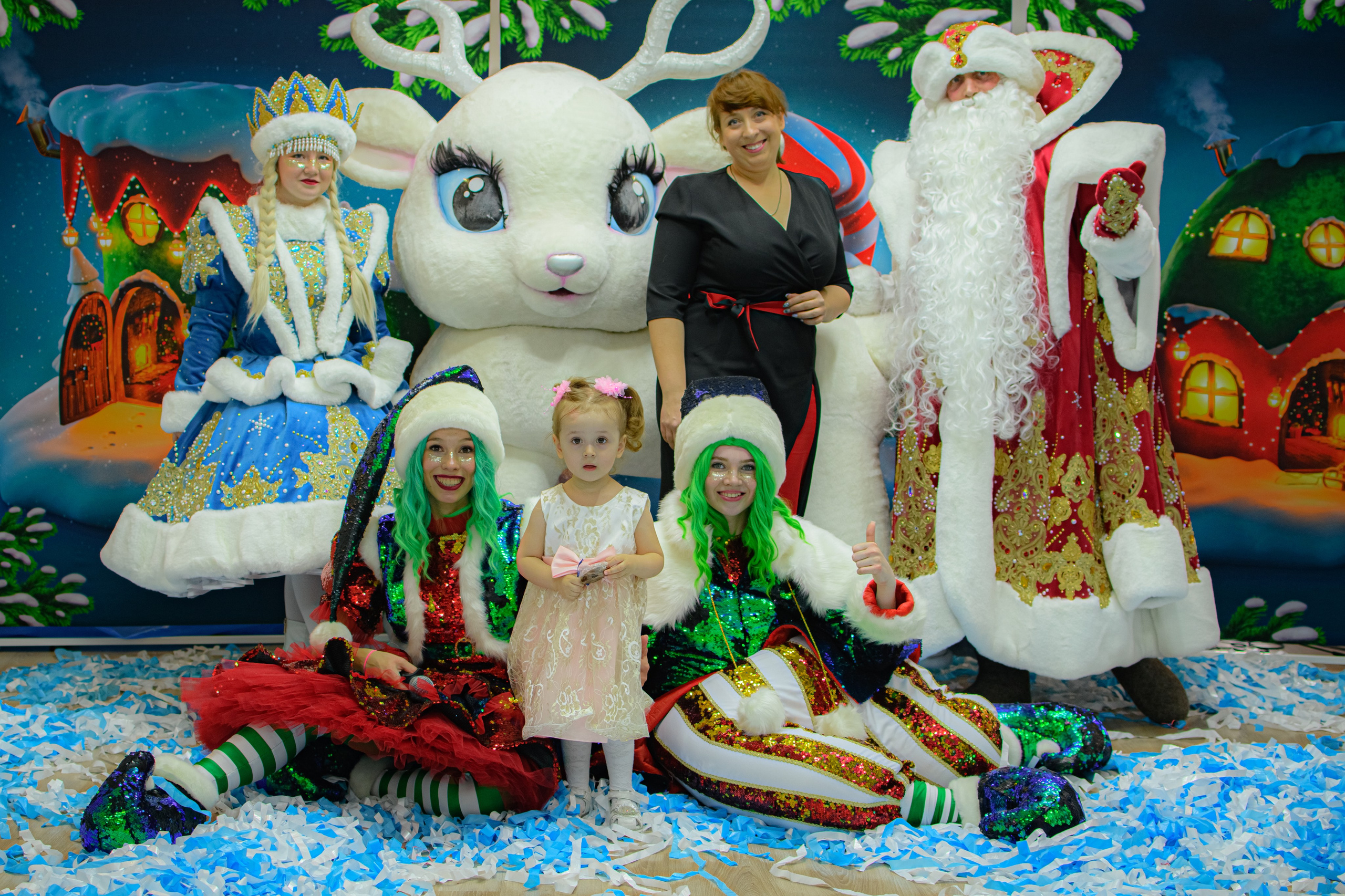 HAPPY NEW YEAR. Photokarish