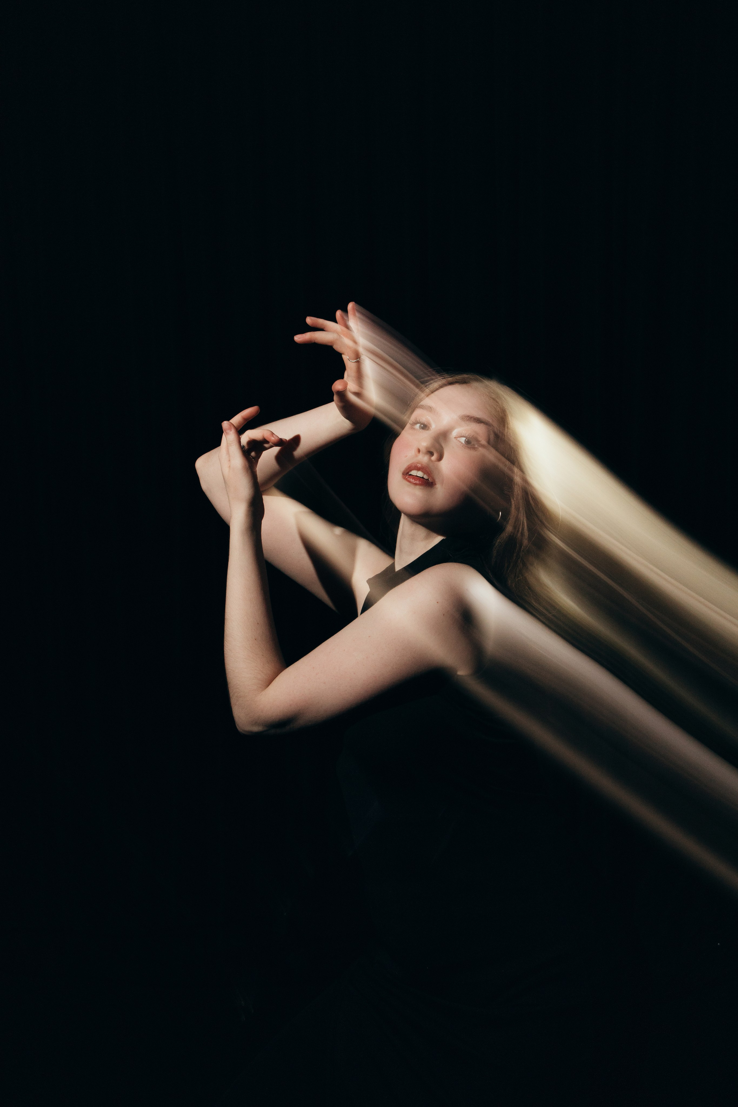 Проект для Свободного театра современного танца. Фотограф Татьяна Жбанова