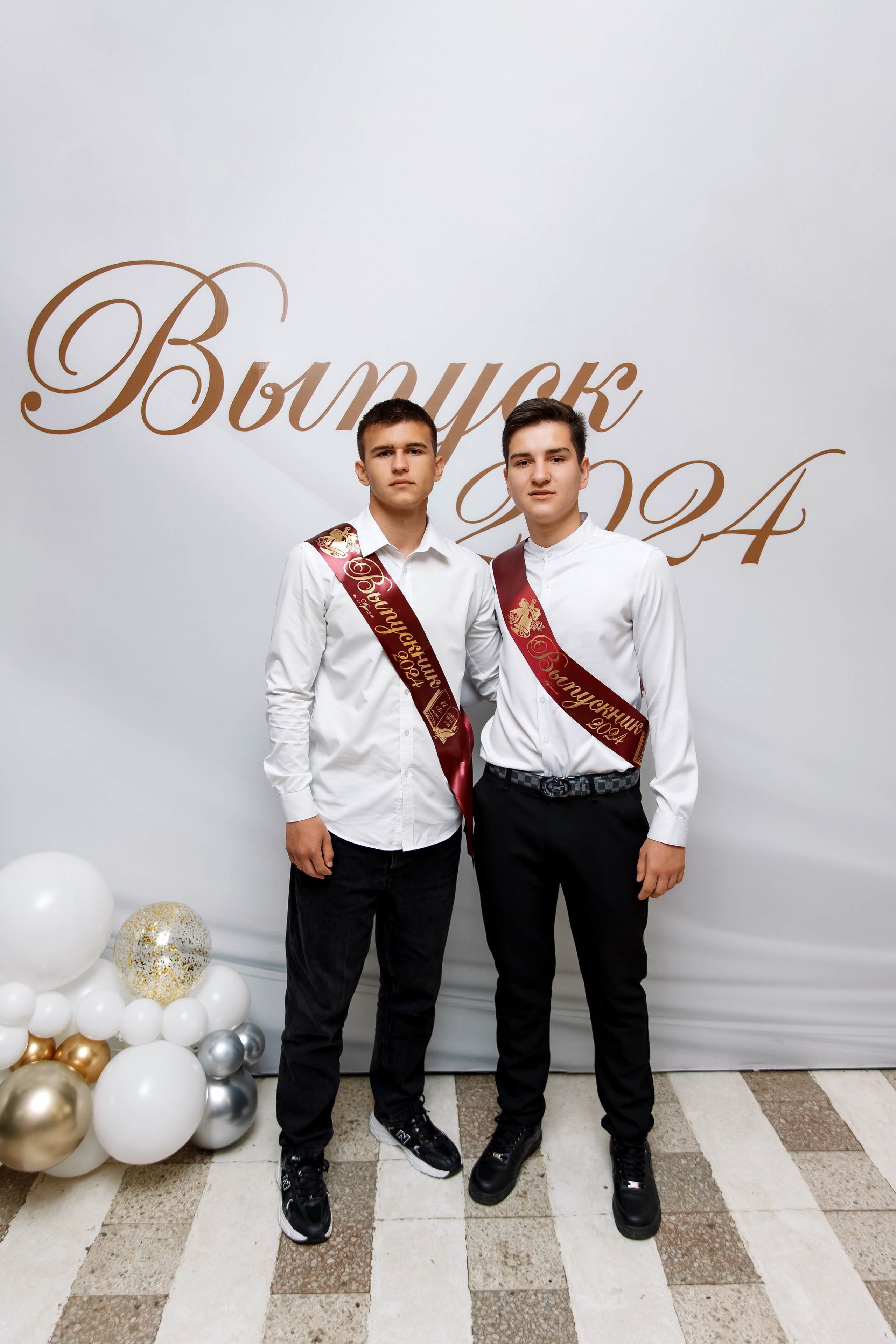 11 класс Последний звонок. Фотограф Любовь Корниенко, Примоский край