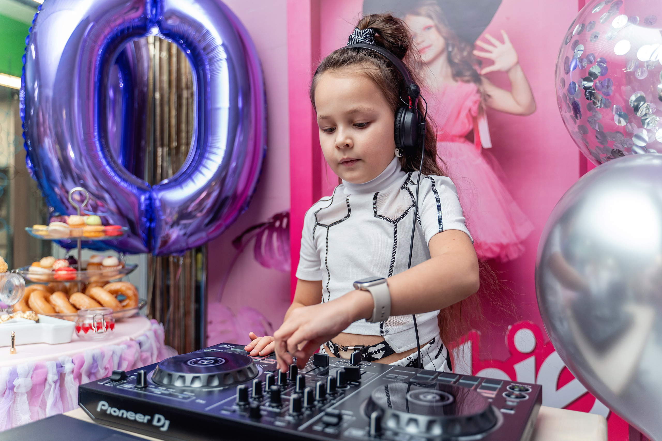 Фотограф на детский день рождения Москва. Фотограф \ Видеограф на Крещение, Венчание Москва| Семейные съемки