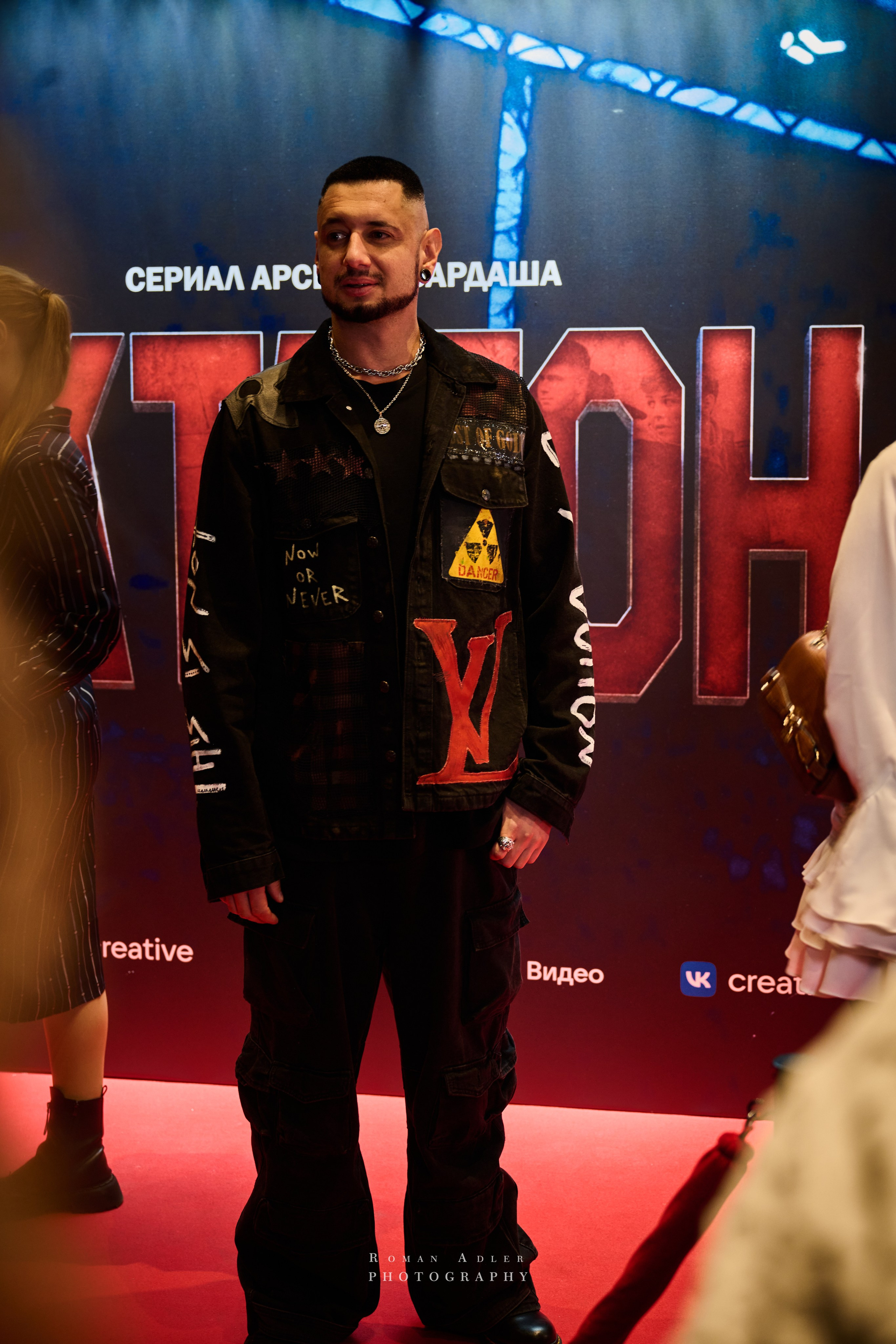 Премьера сериала ОКТАГОН. Фотограф Роман Адлер