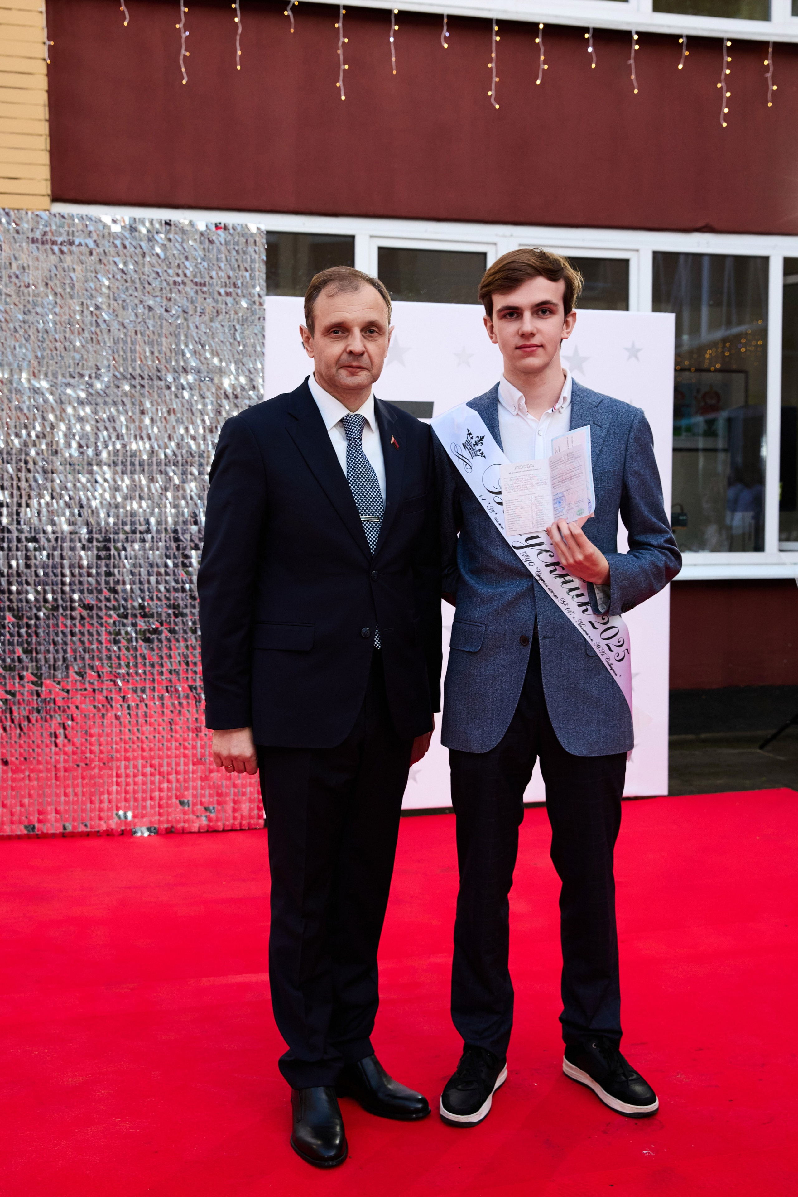 Выпускной 11 класс. Свадебная, репортажная фотосъемка и видеосъемка в Минске. Илья и Юлия Ширмановы. Фотограф | Видеограф | Минск