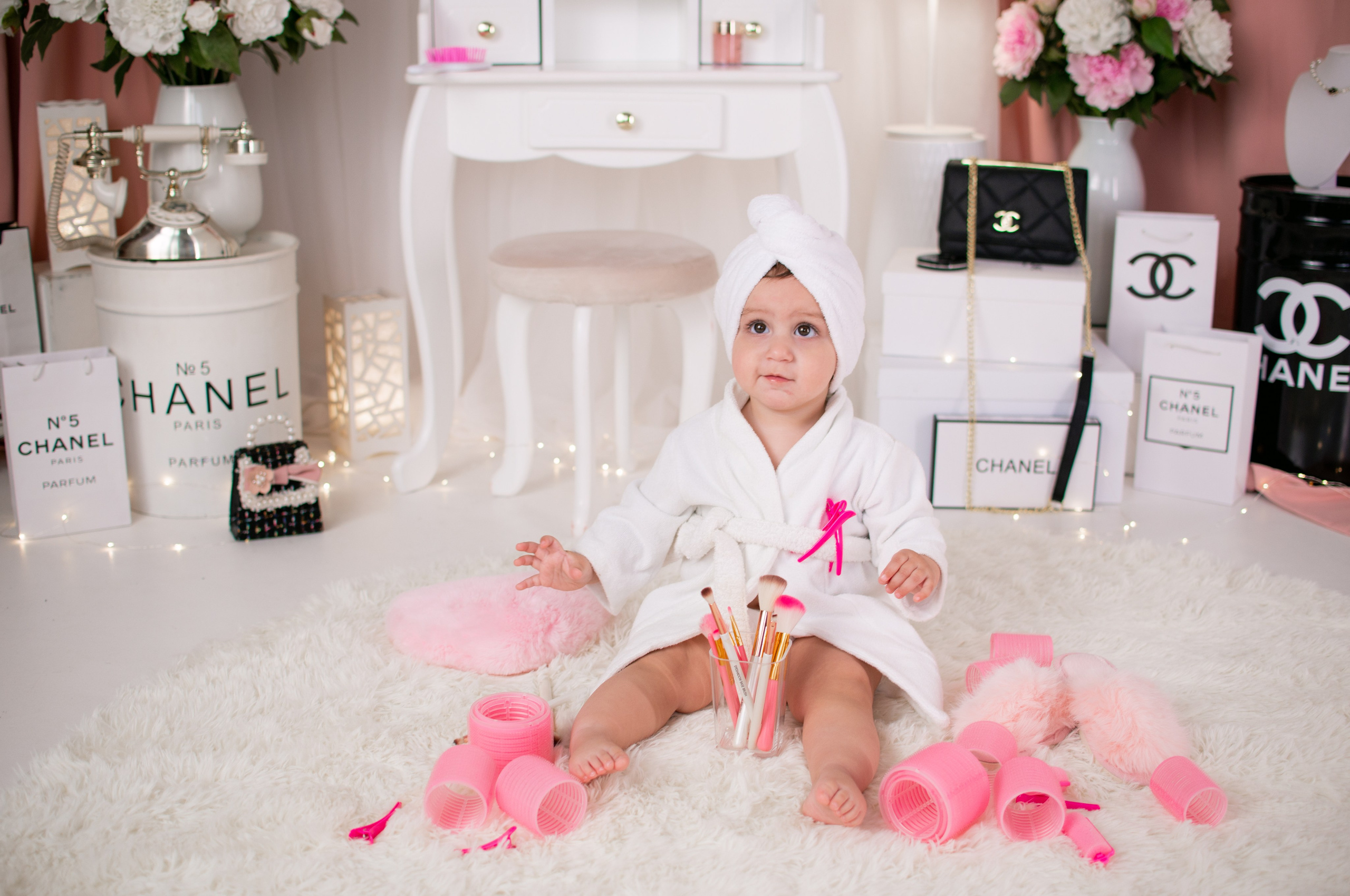Анонс первых кадров с фотопроекта «Шанель» для Эмилии. Фотограф новорожденных Краснодар Малышенко Надежда