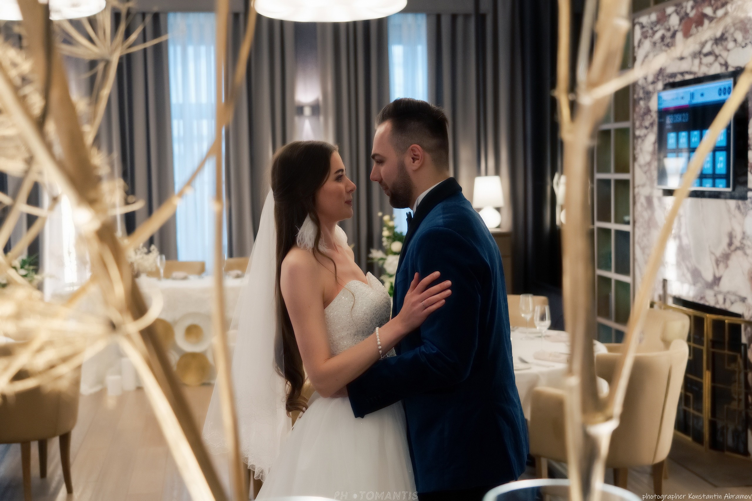 Утро жениха и невесты. Photomantis