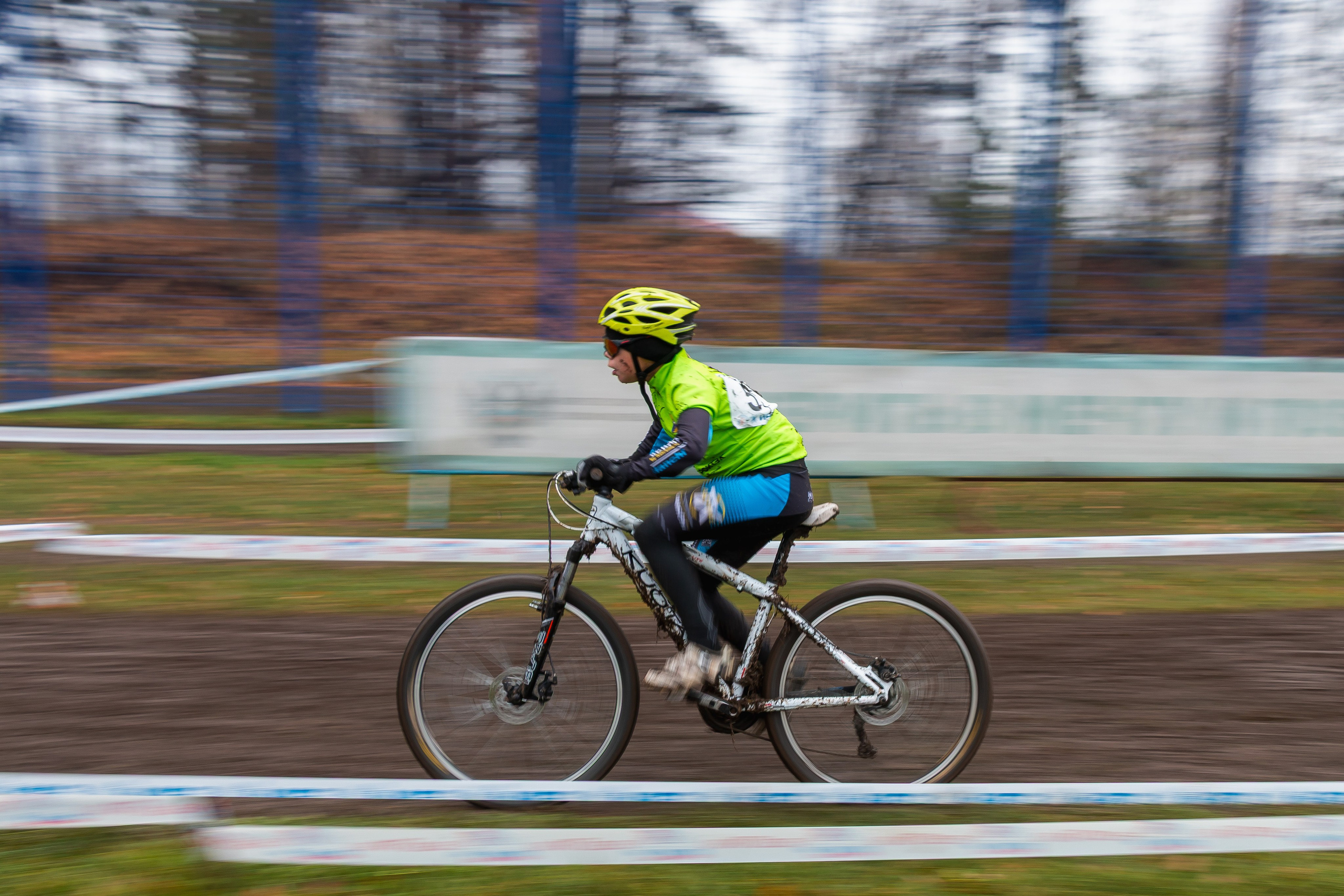 55-й Всероссийский велокросс на призы АО «ИРЗ». Олег Романов. Мастер фото по спорту