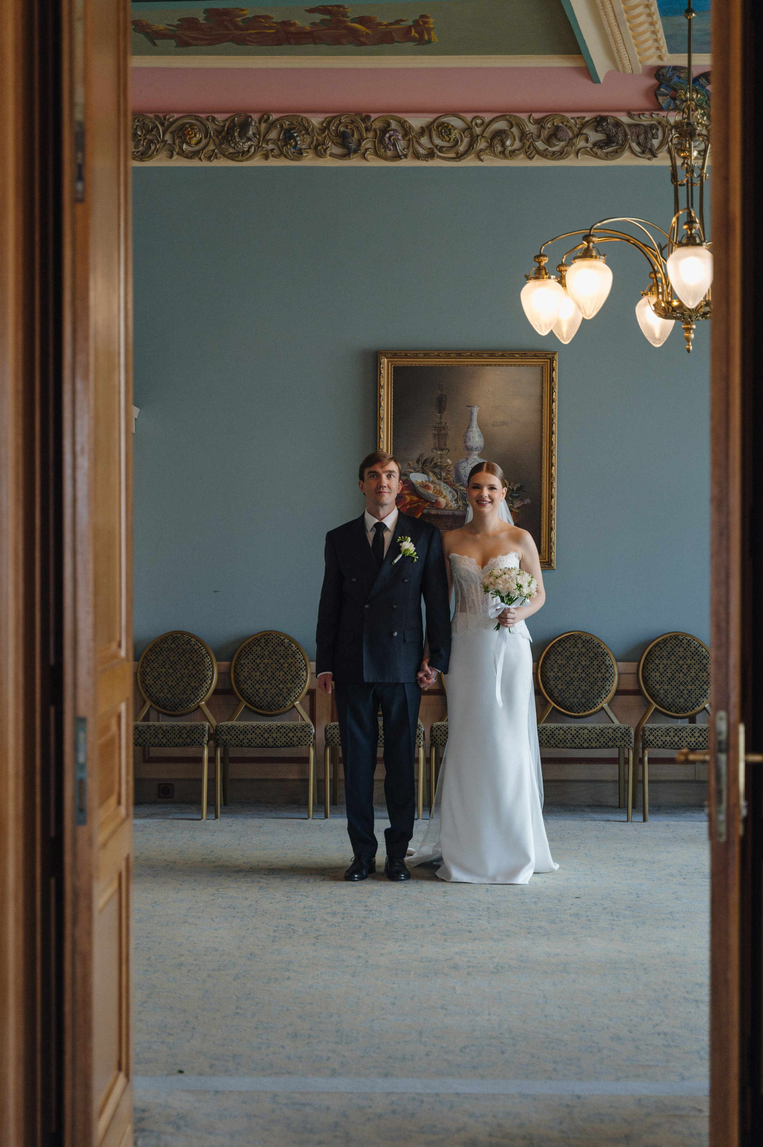 Дмитрий и Луиза. Гостиница Националь и ресторан Белуга. Свадебный фотограф Москва и Санкт-Петербург. Анастасия Чудина