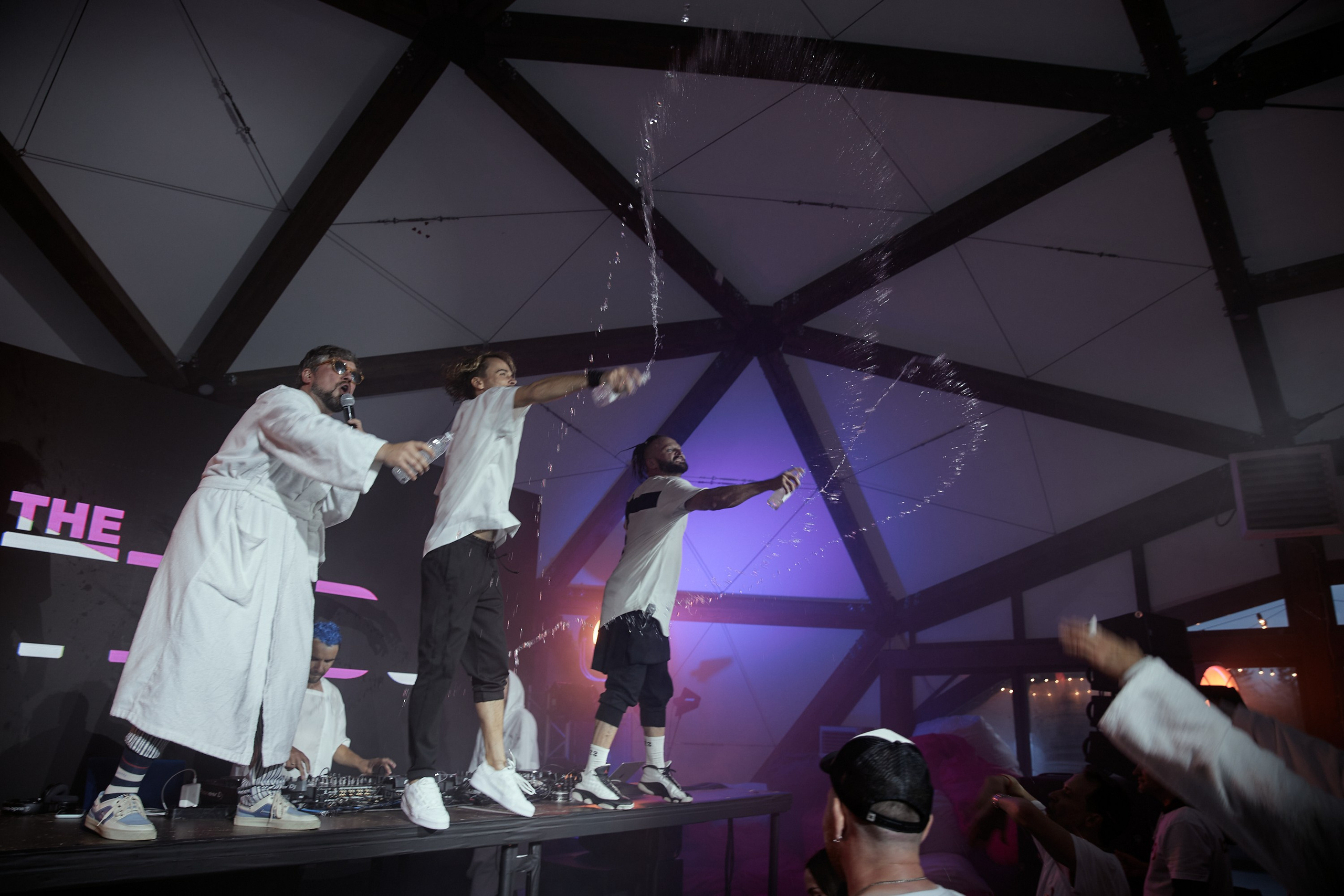 BUNTER GROUP. Дмитрий Мазуркевич: Профессиональный Репортажный Фотограф