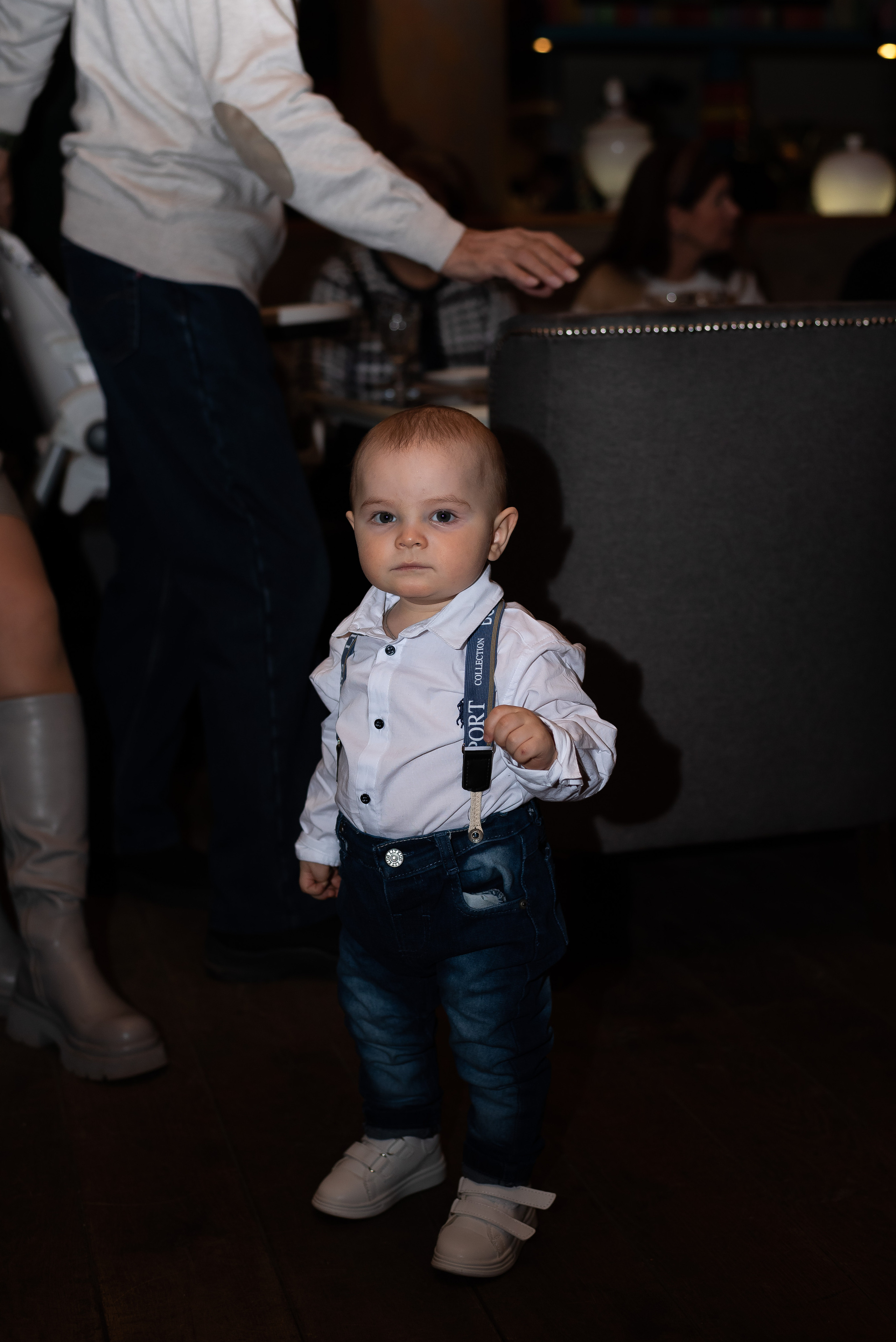 ДР Артёмки в ресторане. Репортажный фотограф в Москве Alena Sfotkaet