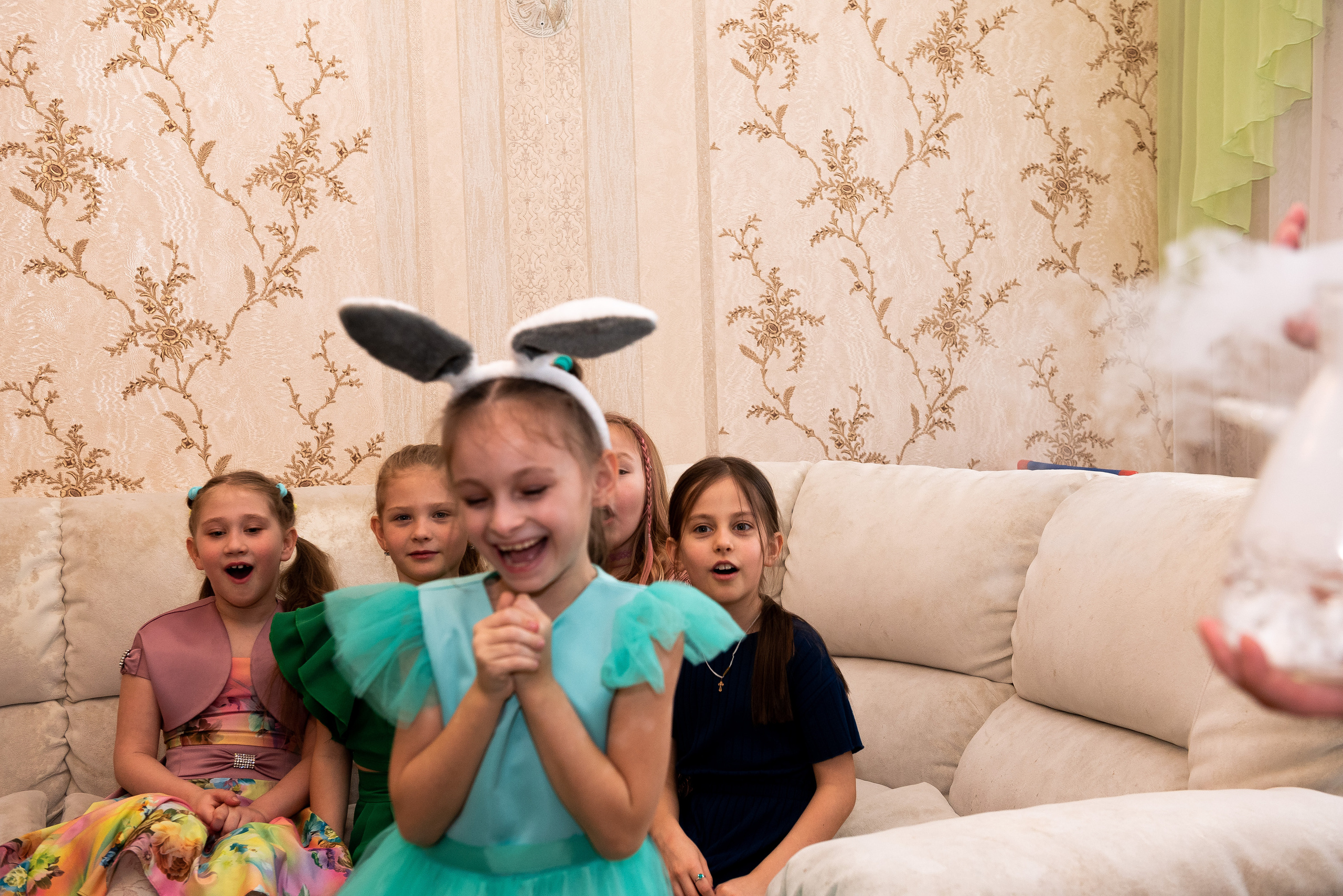 ДР Катюши дома. Репортажный фотограф в Москве Alena Sfotkaet