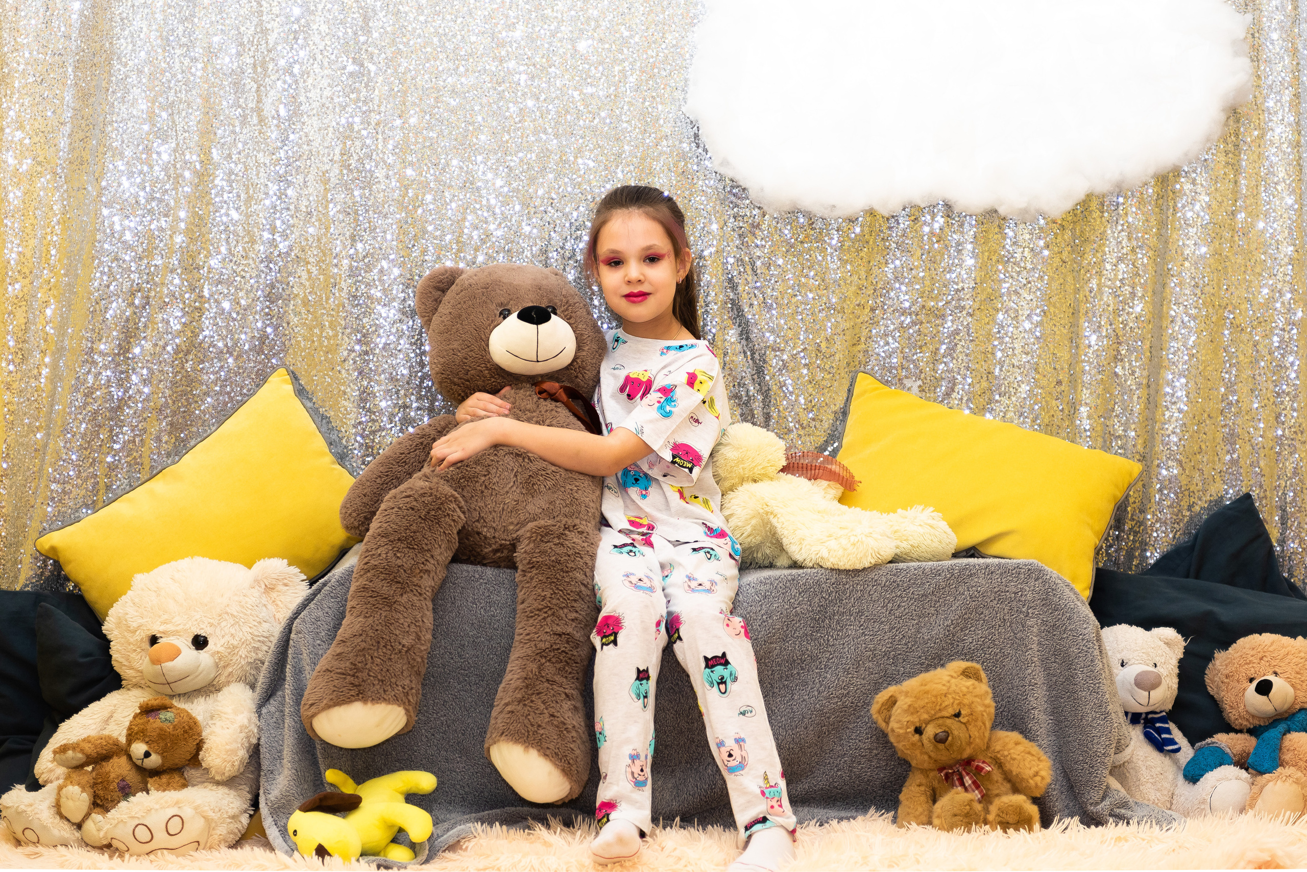 Пижамная вечеринка в игровом центре. Репортажный фотограф в Москве Alena Sfotkaet