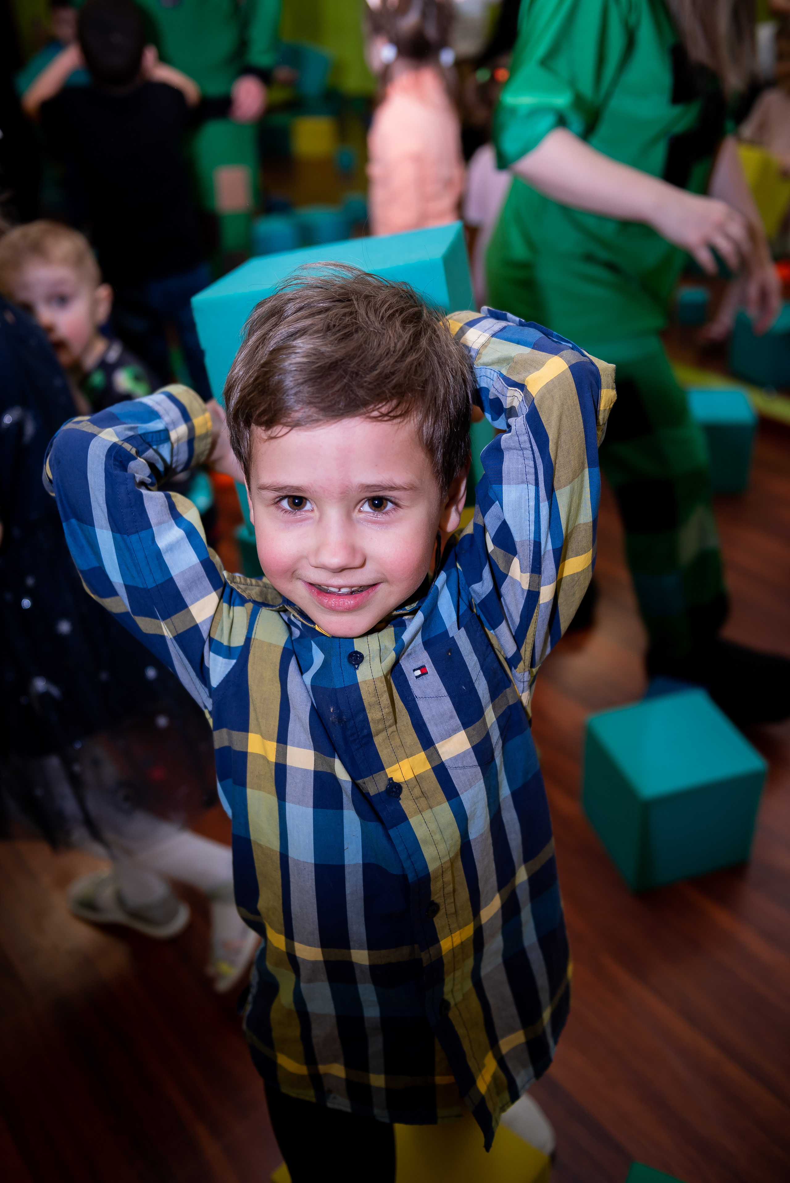 ДР Лёши в игровом центре. Репортажный фотограф в Москве Alena Sfotkaet