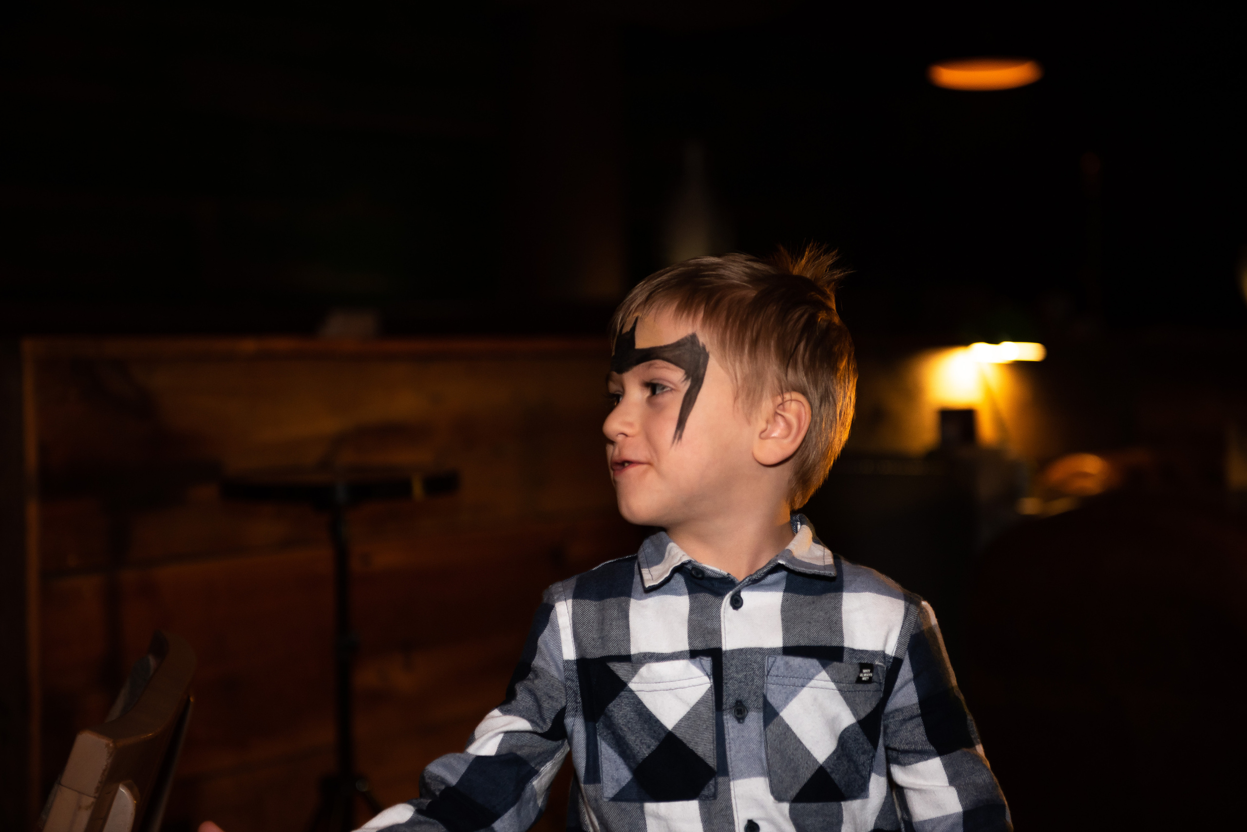 ДР Артёмки в ресторане. Репортажный фотограф в Москве Alena Sfotkaet