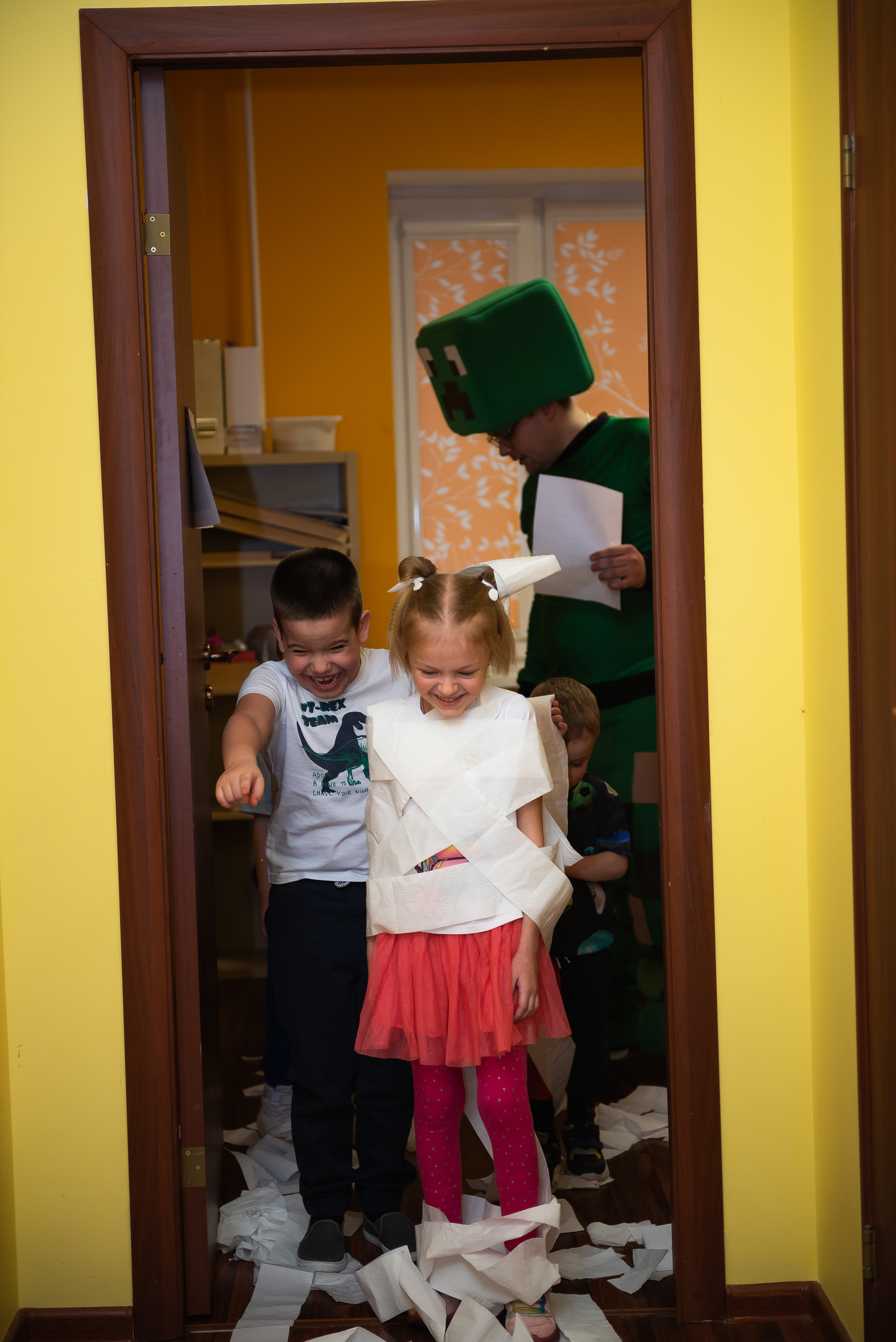 ДР Лёши в игровом центре. Репортажный фотограф в Москве Alena Sfotkaet