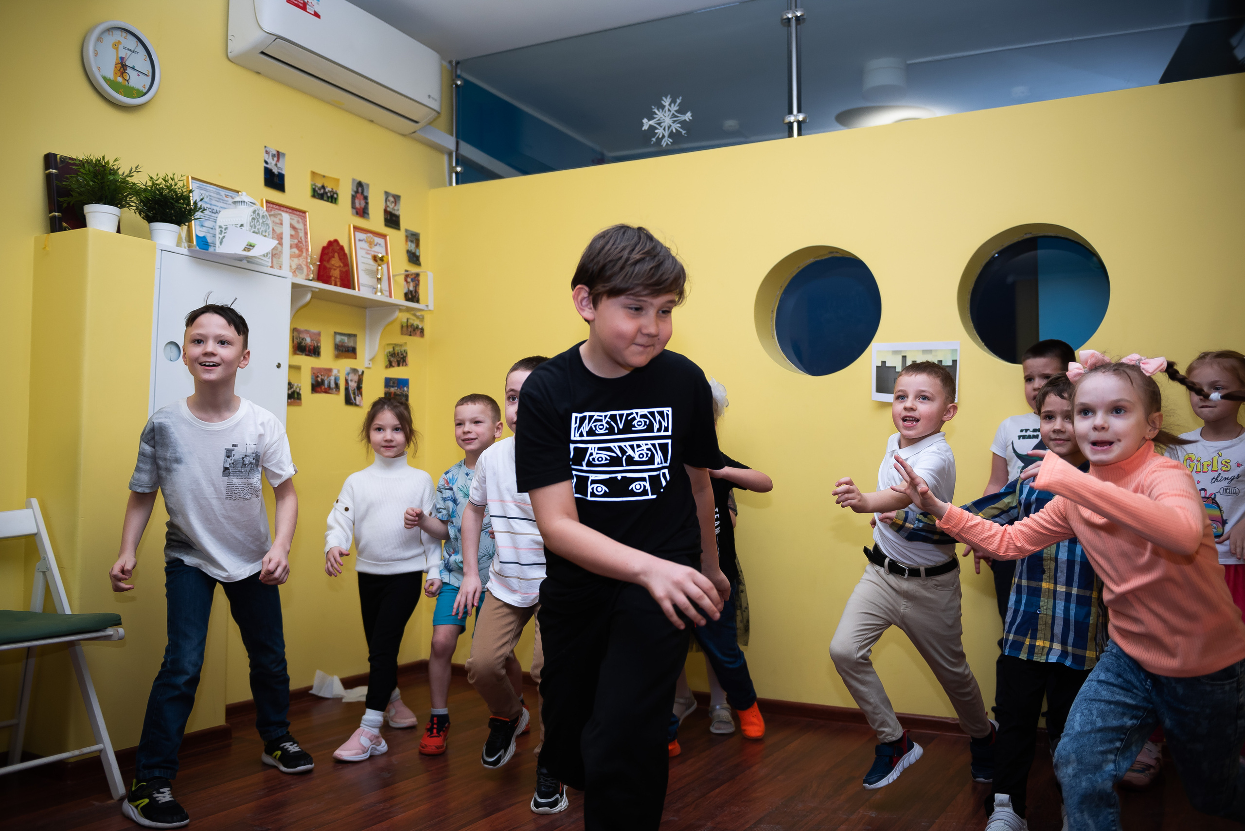 ДР Лёши в игровом центре. Репортажный фотограф в Москве Alena Sfotkaet