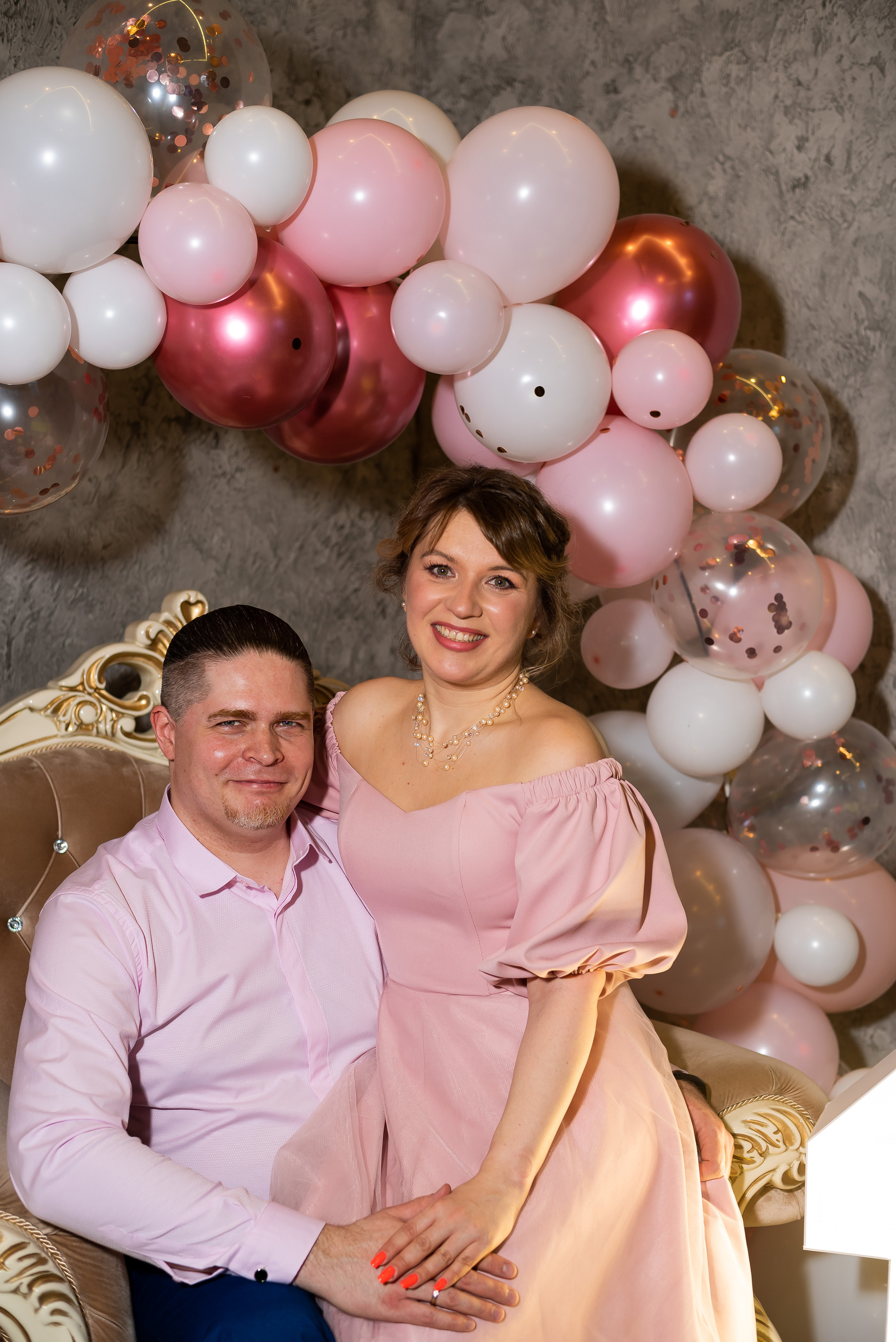 ДР Агаты в лофте. Репортажный фотограф в Москве Alena Sfotkaet