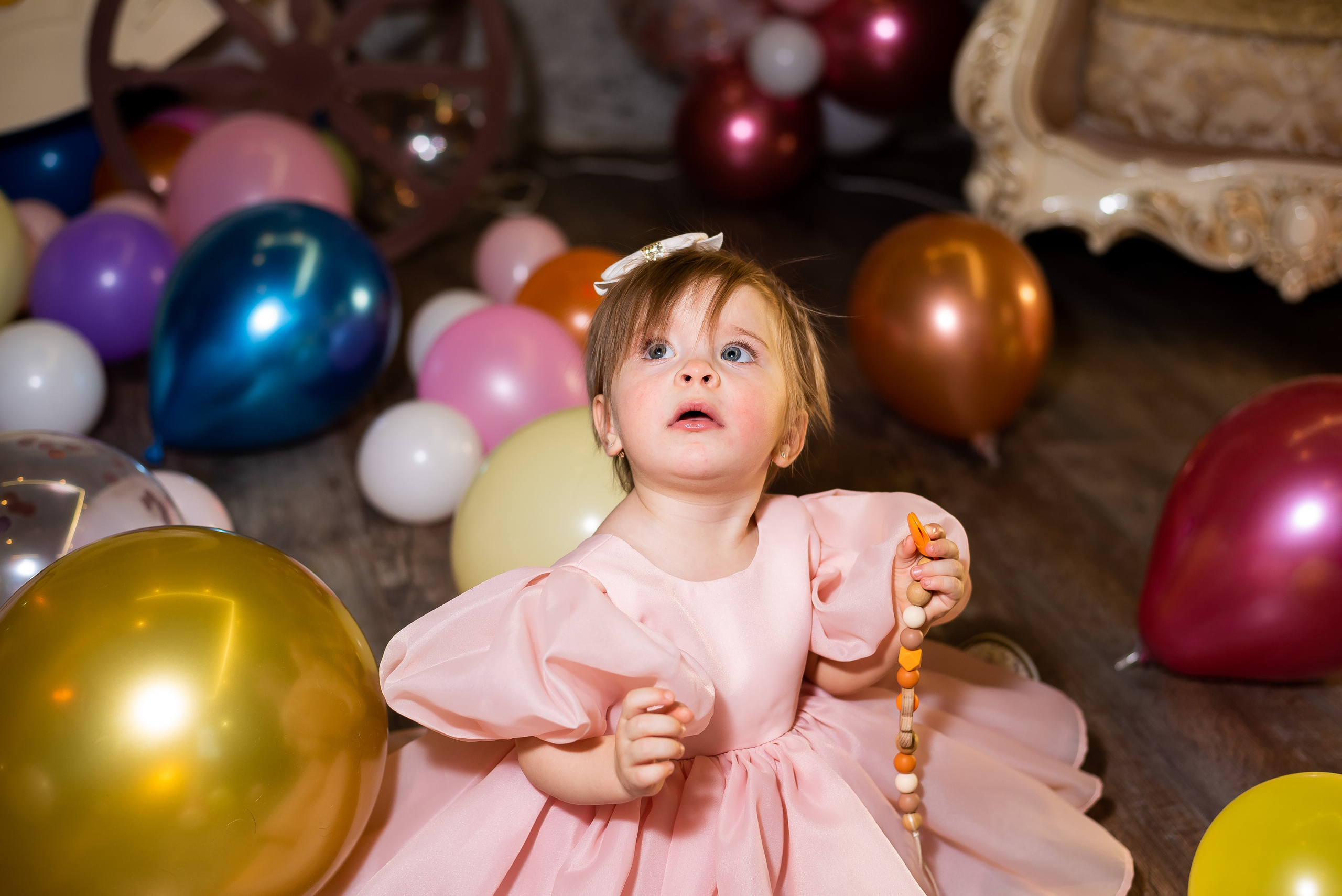 ДР Агаты в лофте. Репортажный фотограф в Москве Alena Sfotkaet