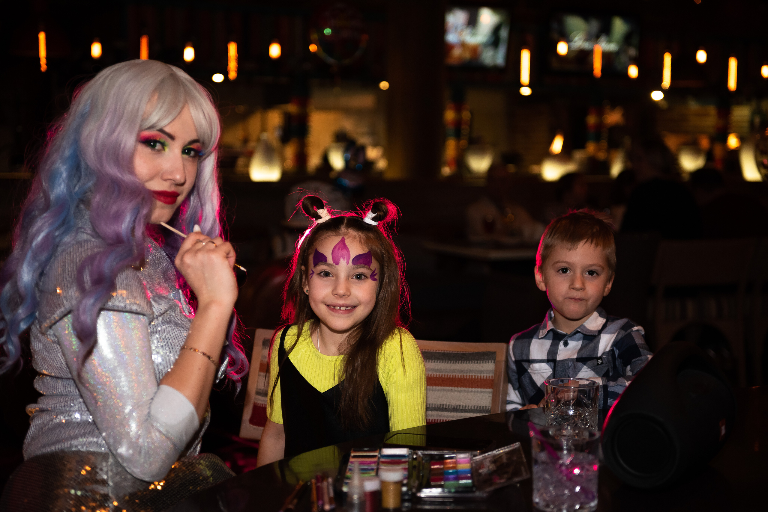 ДР Артёмки в ресторане. Репортажный фотограф в Москве Alena Sfotkaet