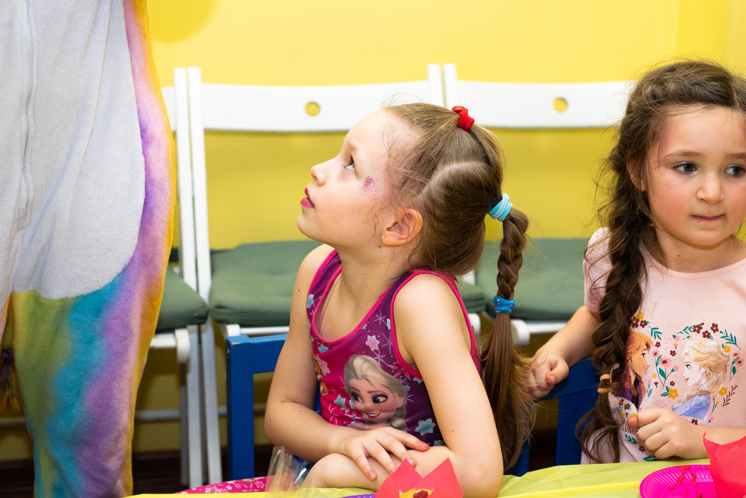 Пижамная вечеринка в игровом центре. Репортажный фотограф в Москве Alena Sfotkaet