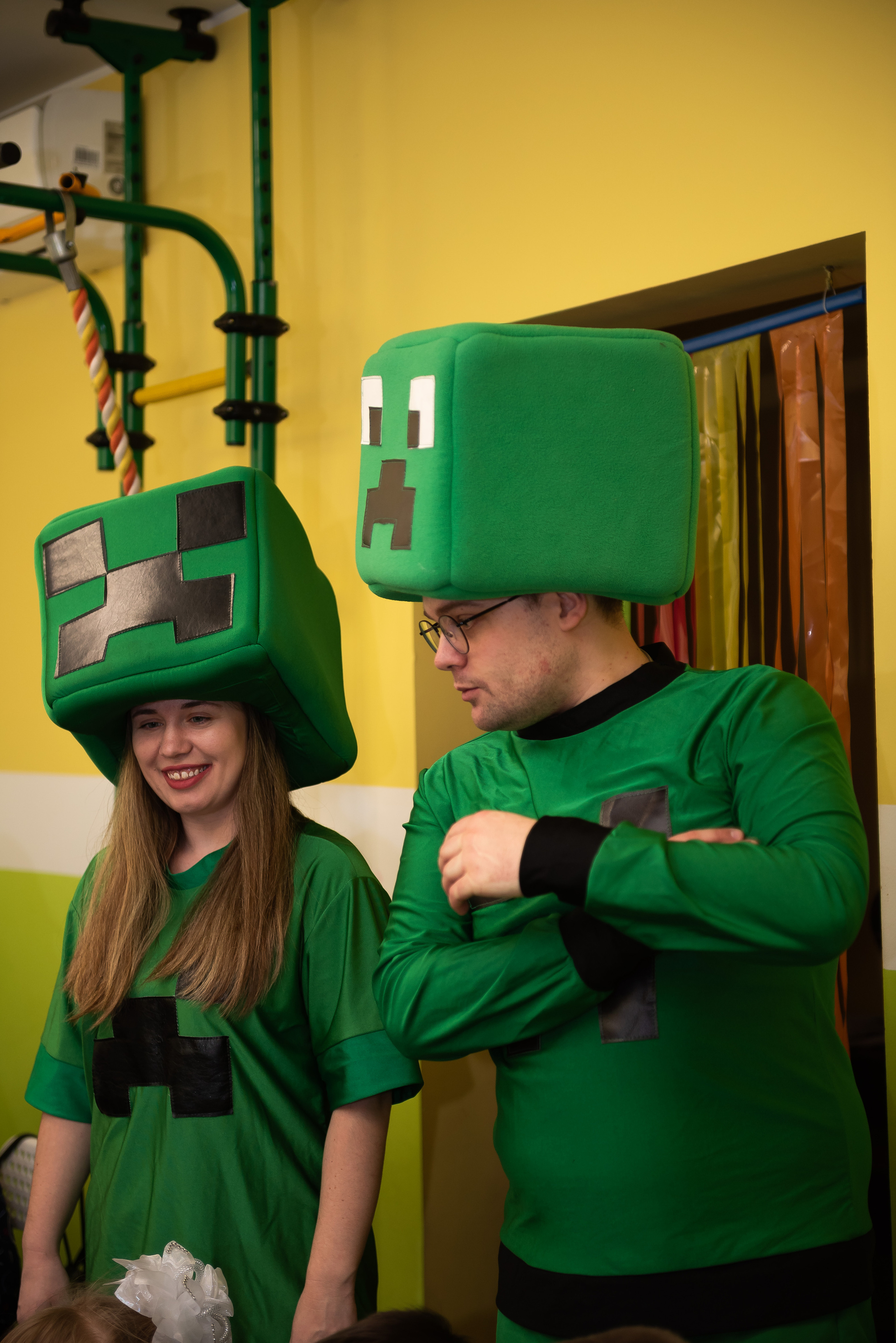 ДР Лёши в игровом центре. Репортажный фотограф в Москве Alena Sfotkaet