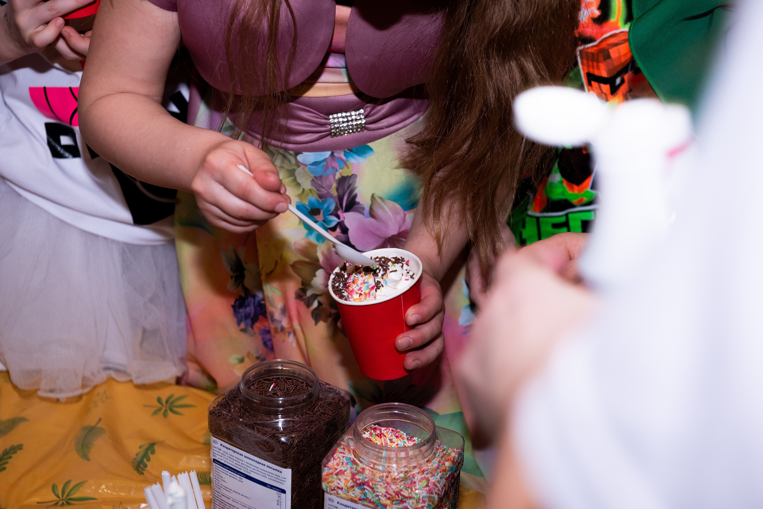 ДР Катюши дома. Репортажный фотограф в Москве Alena Sfotkaet