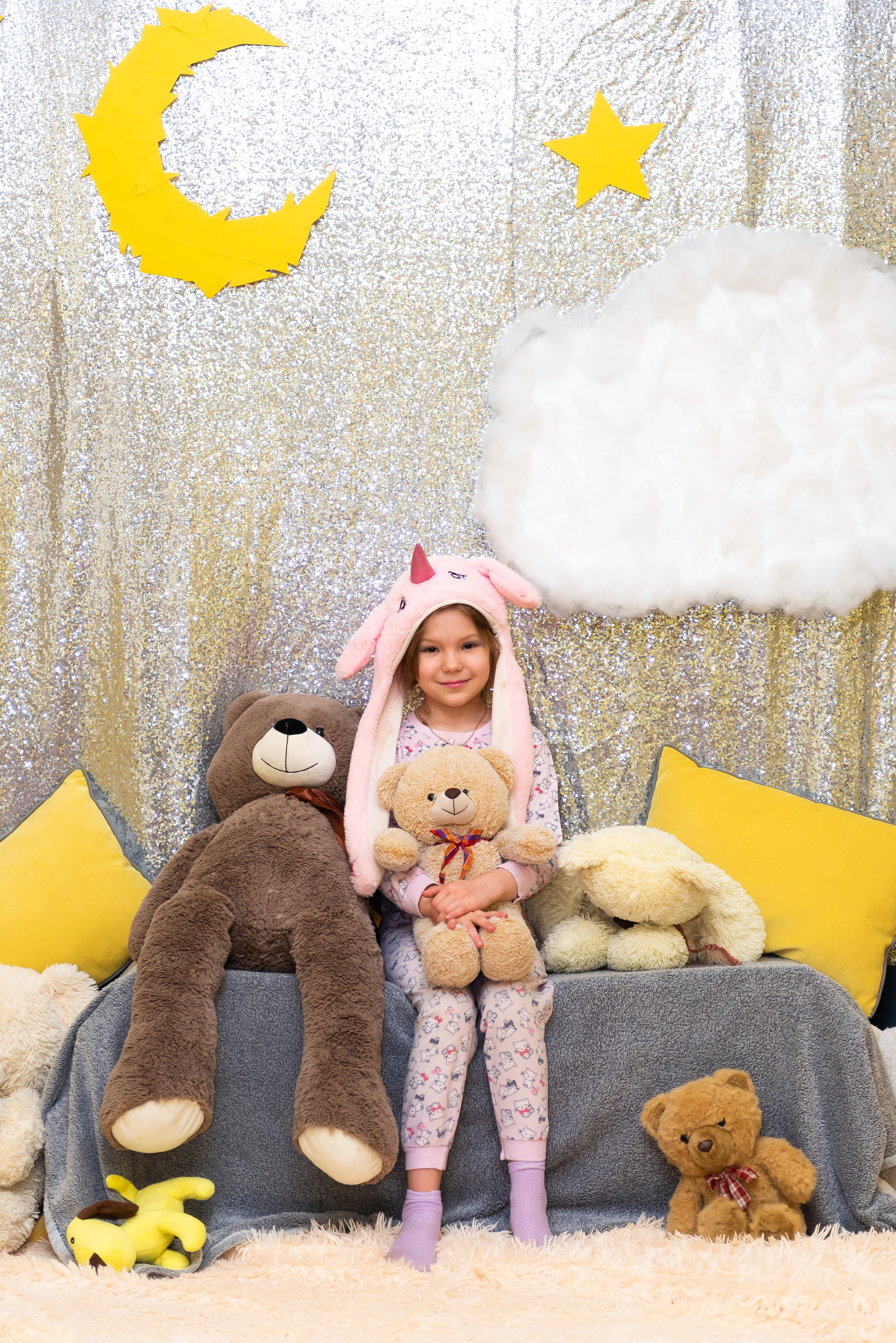 Пижамная вечеринка в игровом центре. Репортажный фотограф в Москве Alena Sfotkaet