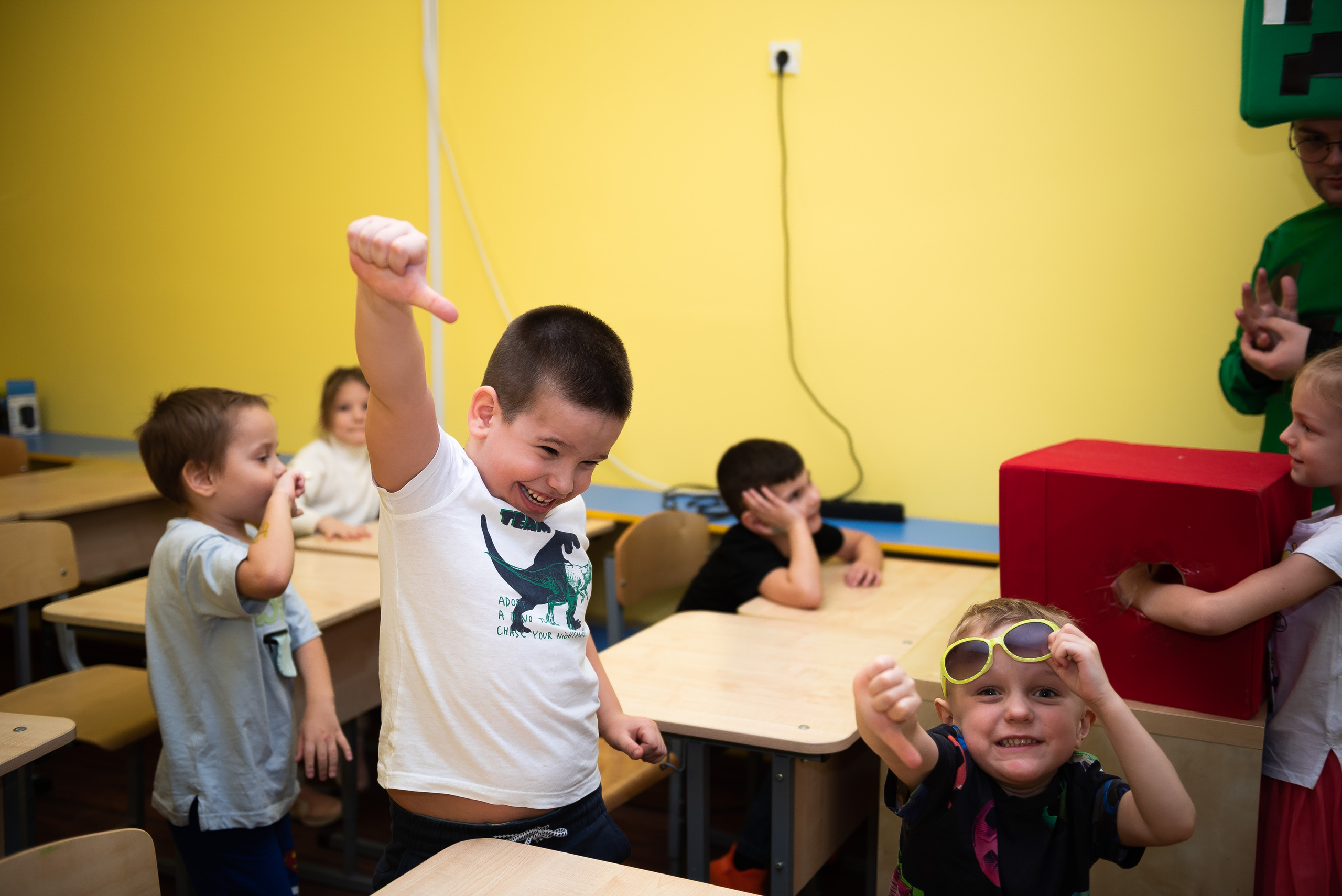 ДР Лёши в игровом центре. Репортажный фотограф в Москве Alena Sfotkaet