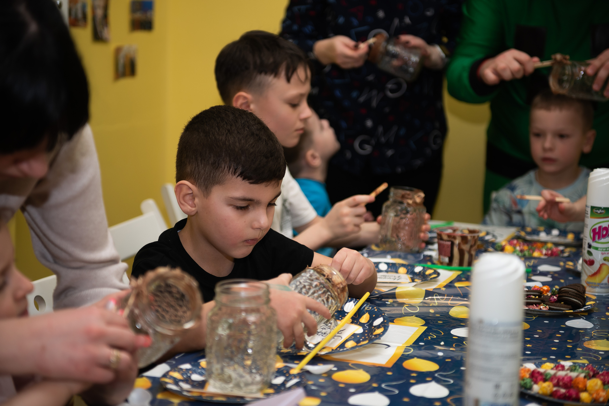 ДР Лёши в игровом центре. Репортажный фотограф в Москве Alena Sfotkaet