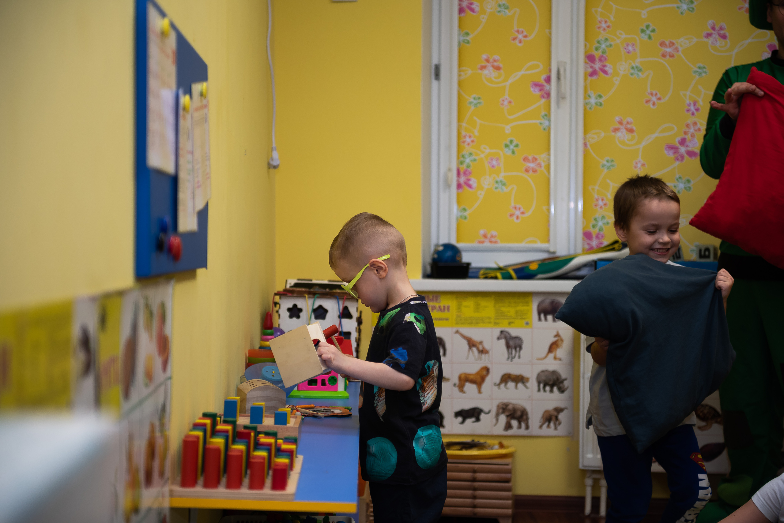 ДР Лёши в игровом центре. Репортажный фотограф в Москве Alena Sfotkaet