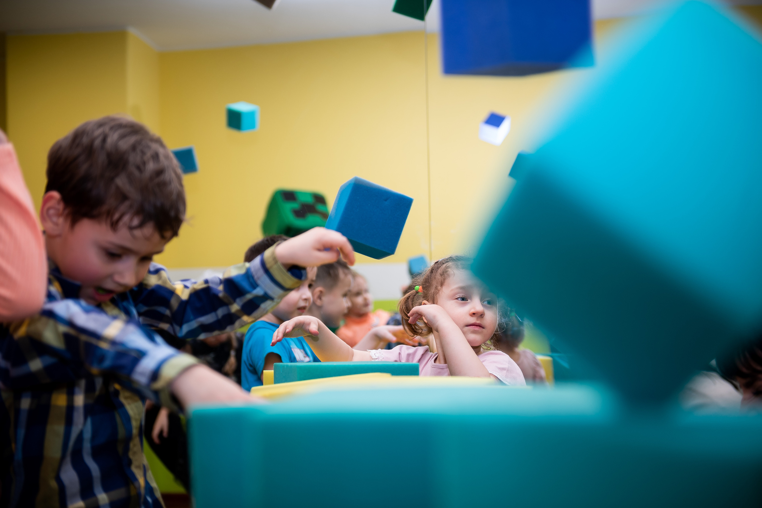 ДР Лёши в игровом центре. Репортажный фотограф в Москве Alena Sfotkaet