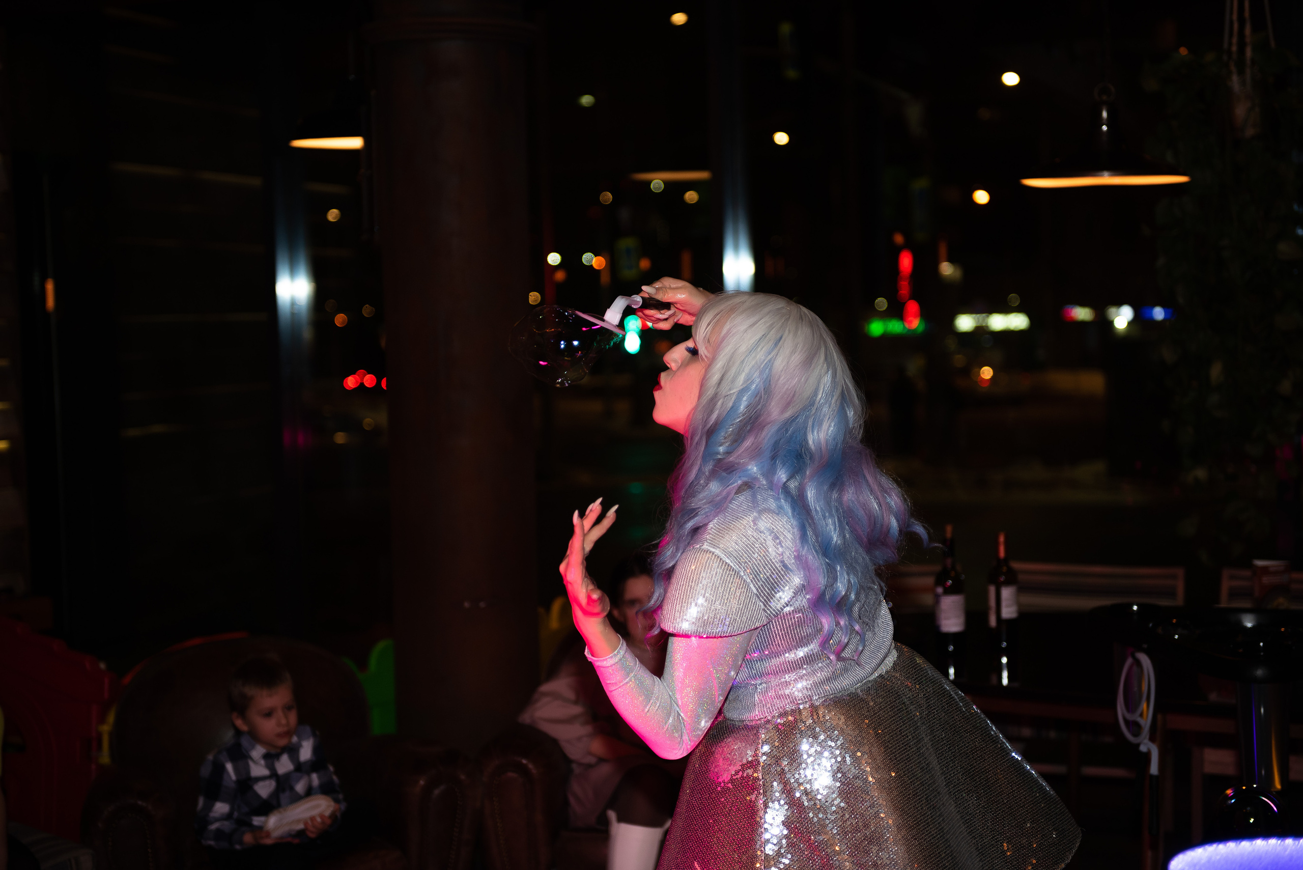 ДР Артёмки в ресторане. Репортажный фотограф в Москве Alena Sfotkaet