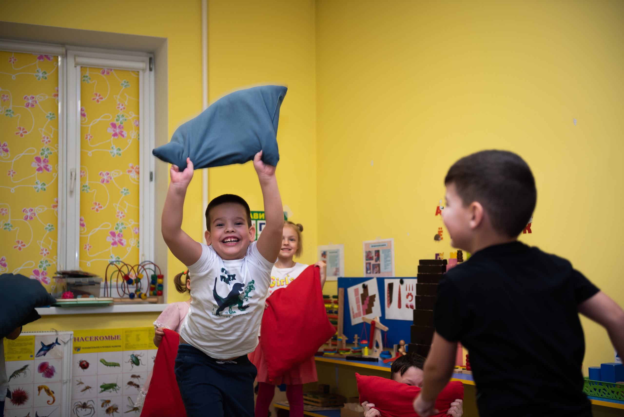ДР Лёши в игровом центре. Репортажный фотограф в Москве Alena Sfotkaet