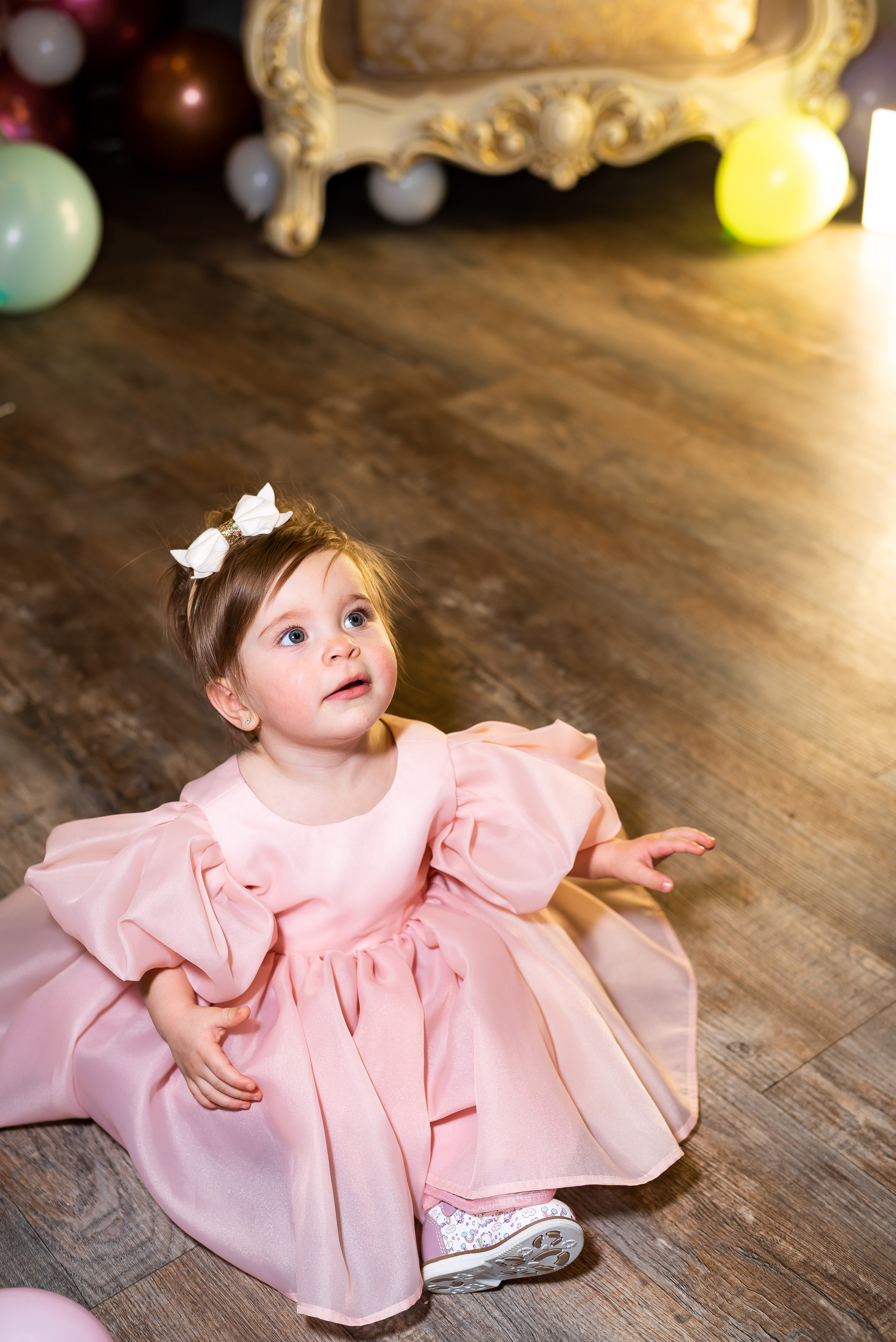 ДР Агаты в лофте. Репортажный фотограф в Москве Alena Sfotkaet