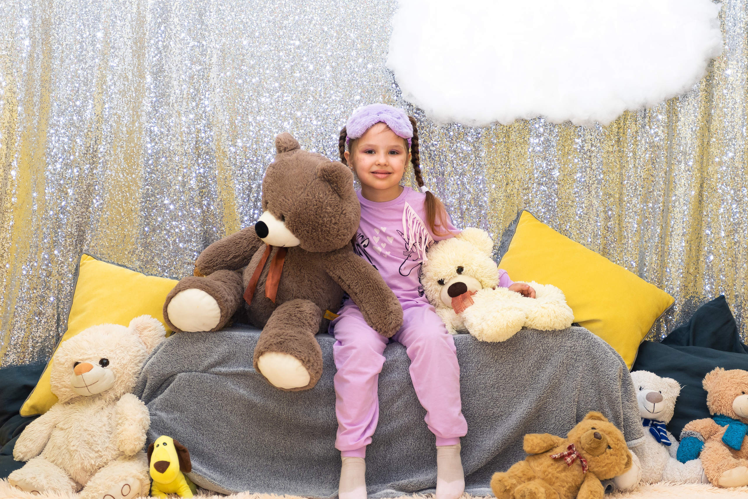 Пижамная вечеринка в игровом центре. Репортажный фотограф в Москве Alena Sfotkaet