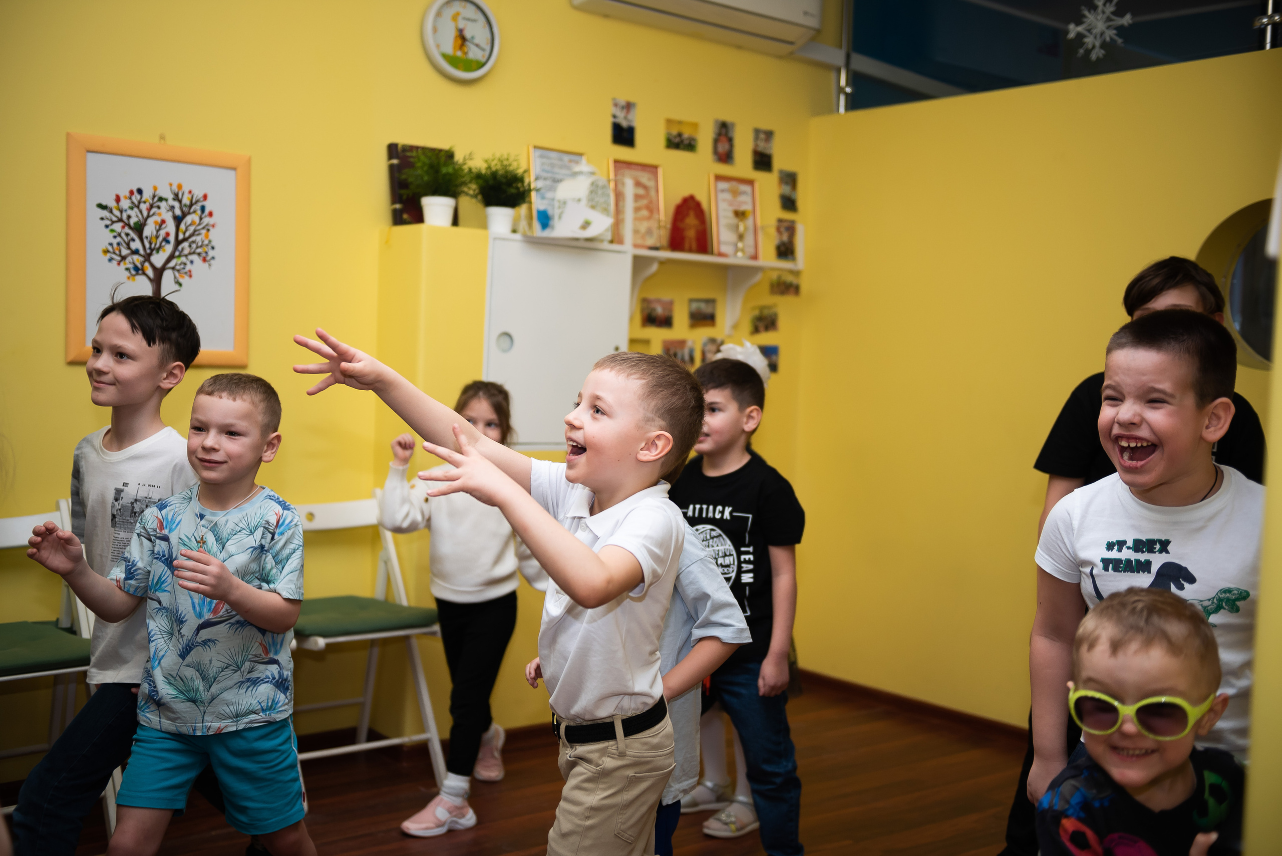 ДР Лёши в игровом центре. Репортажный фотограф в Москве Alena Sfotkaet