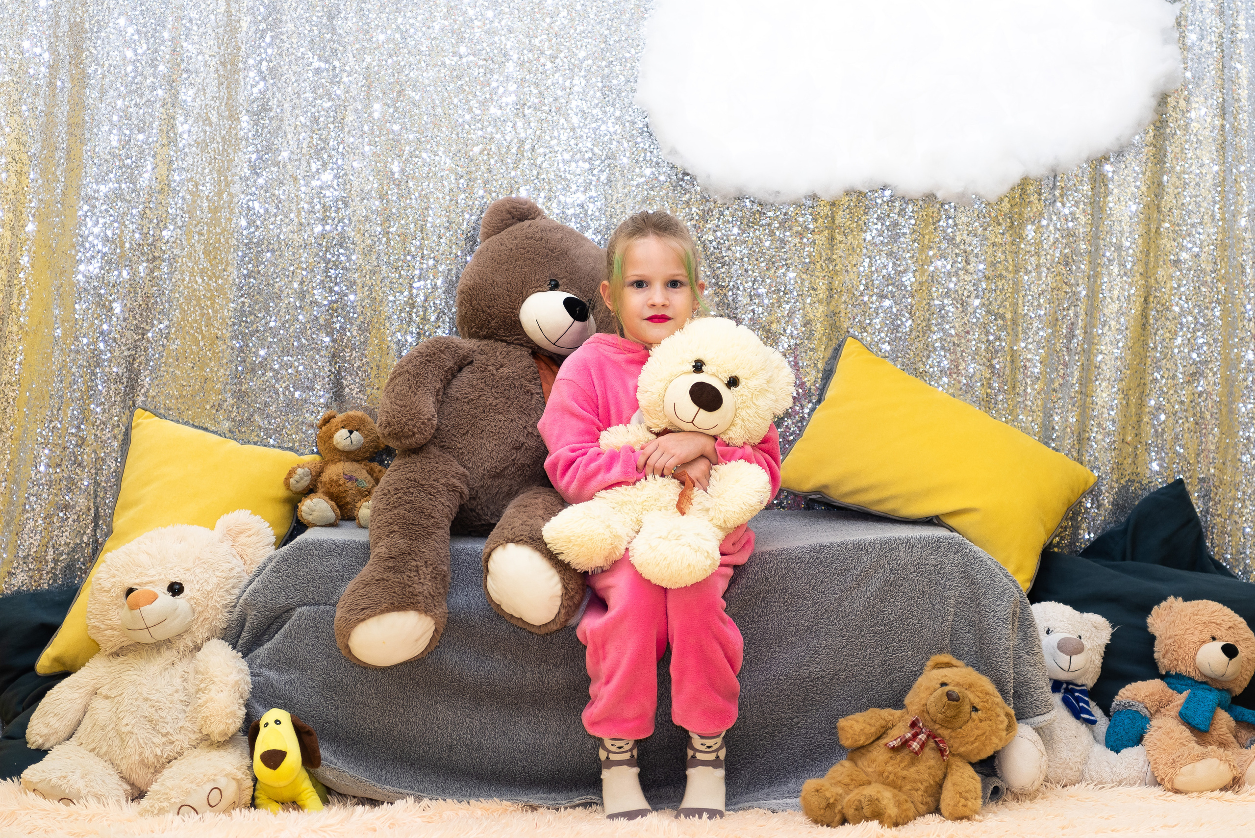 Пижамная вечеринка в игровом центре. Репортажный фотограф в Москве Alena Sfotkaet