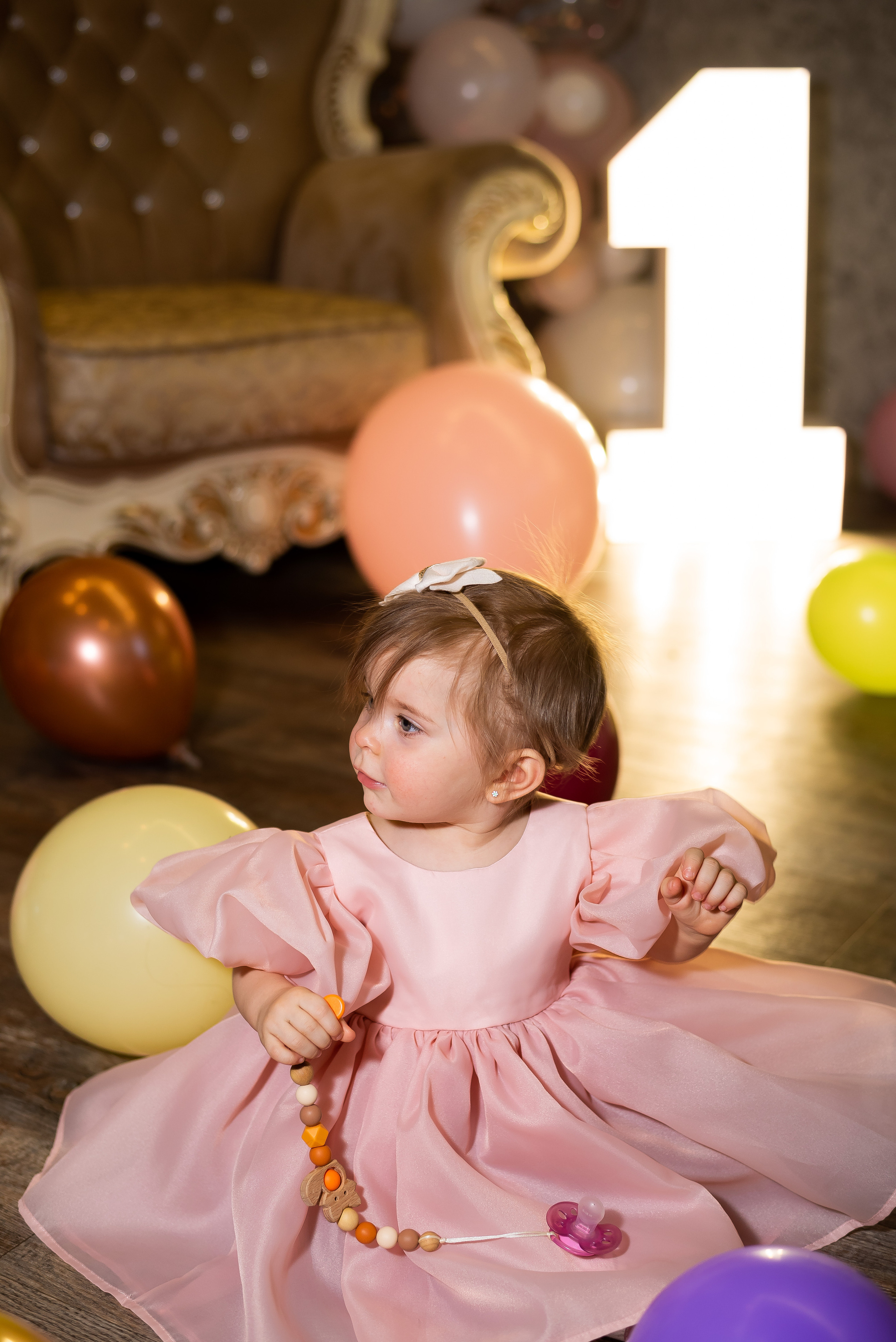 ДР Агаты в лофте. Репортажный фотограф в Москве Alena Sfotkaet