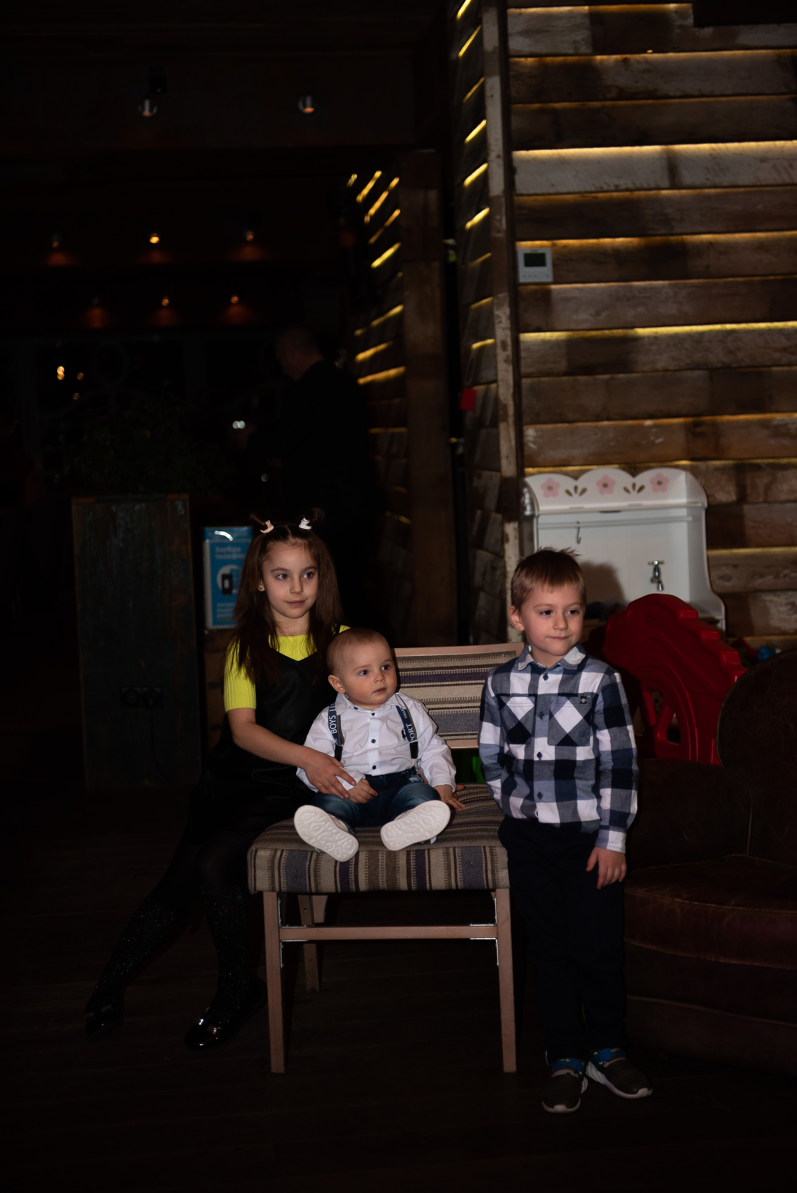 ДР Артёмки в ресторане. Репортажный фотограф в Москве Alena Sfotkaet