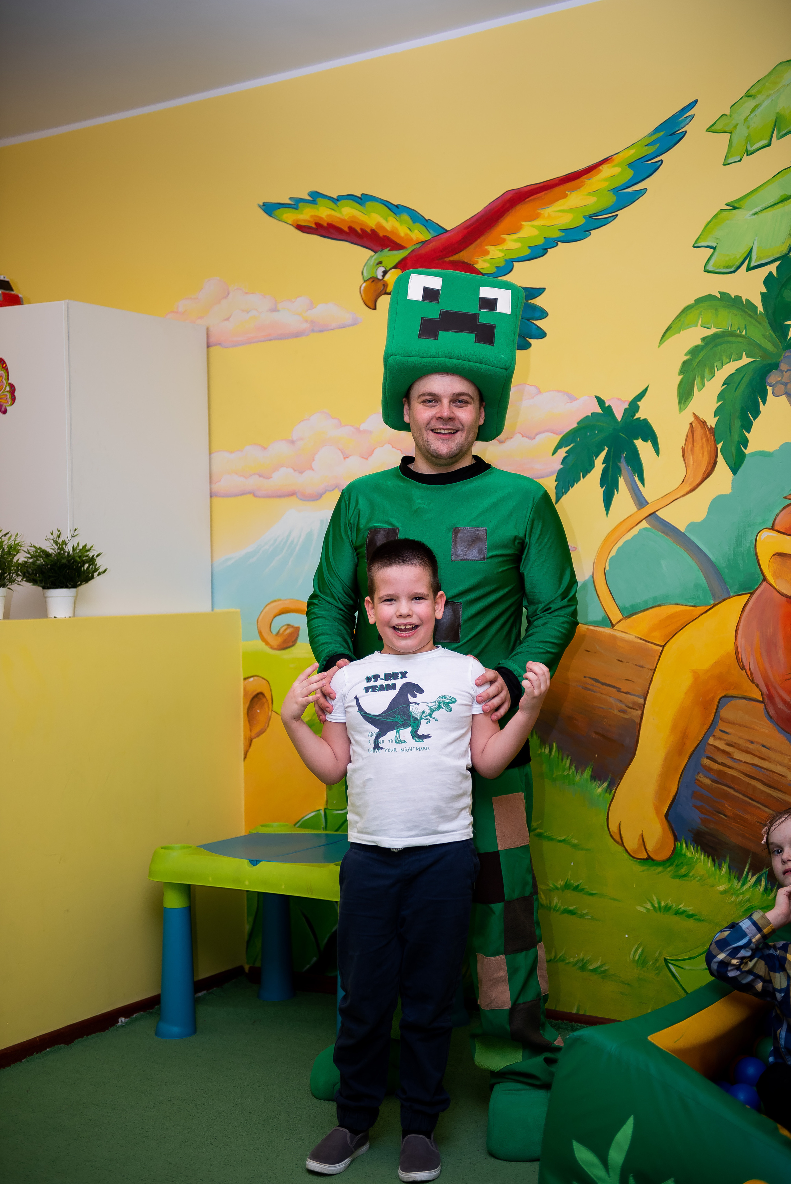 ДР Лёши в игровом центре. Репортажный фотограф в Москве Alena Sfotkaet