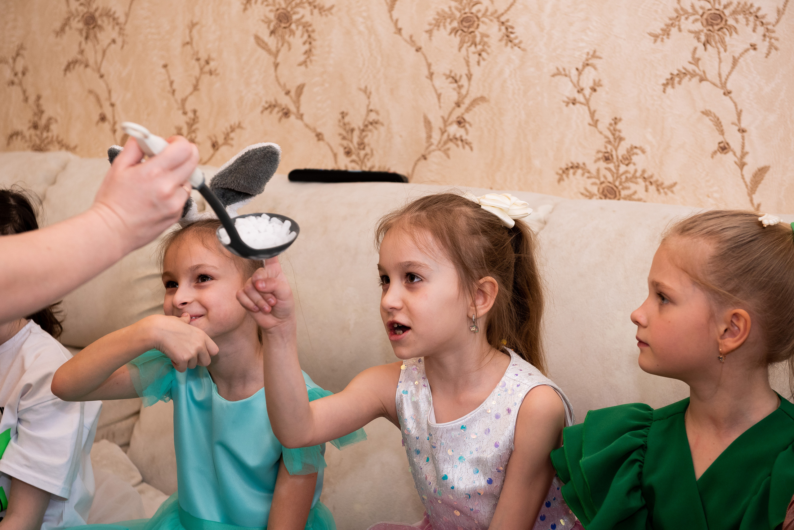 ДР Катюши дома. Репортажный фотограф в Москве Alena Sfotkaet