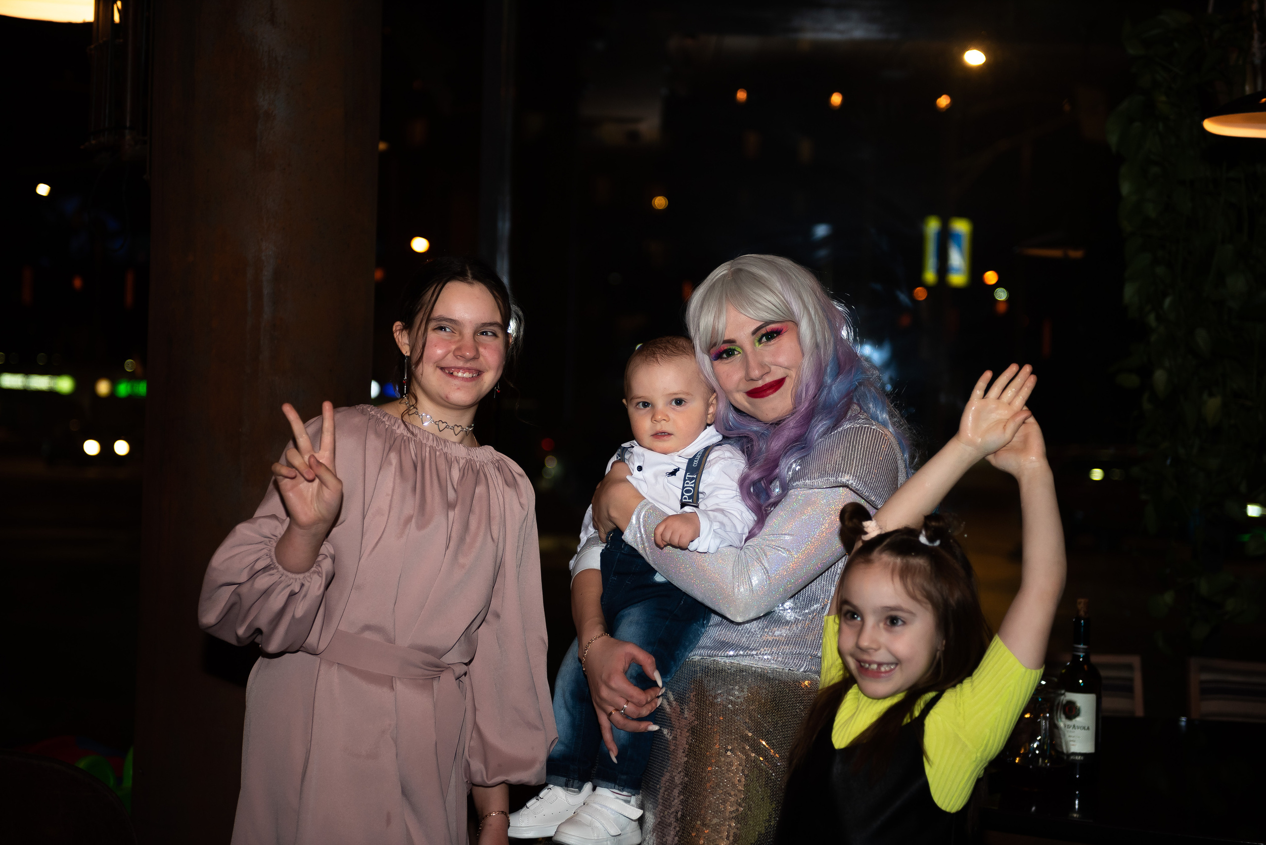 ДР Артёмки в ресторане. Репортажный фотограф в Москве Alena Sfotkaet