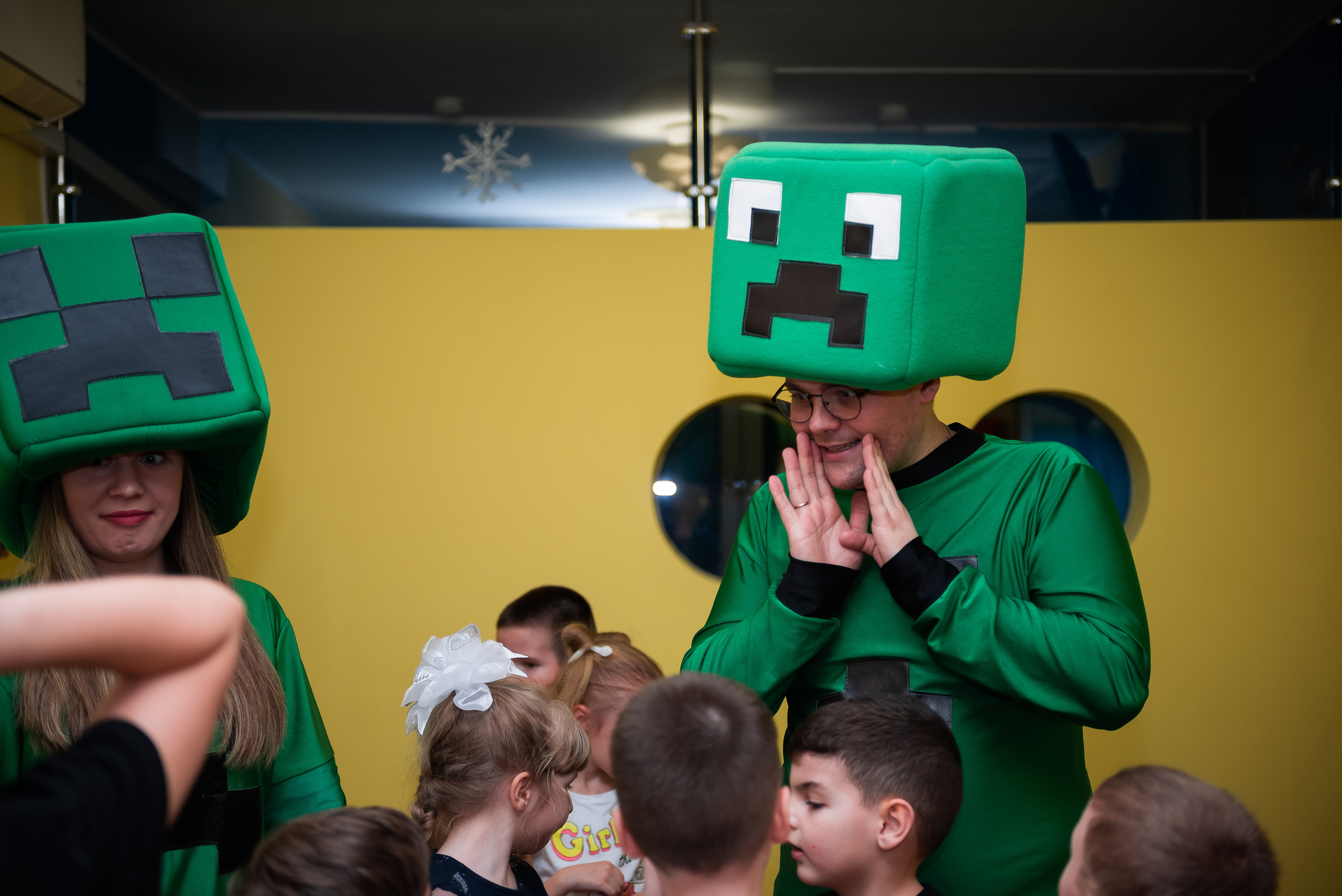 ДР Лёши в игровом центре. Репортажный фотограф в Москве Alena Sfotkaet