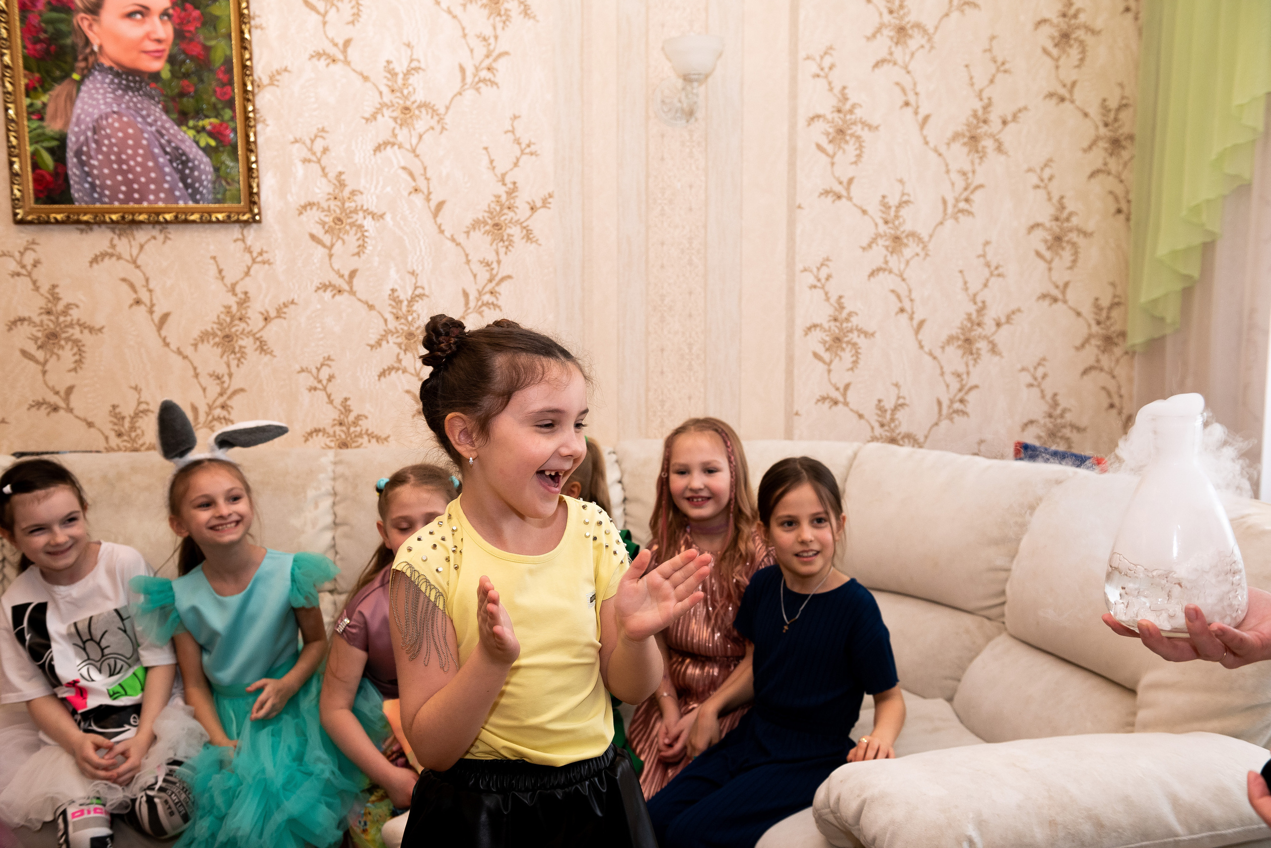 ДР Катюши дома. Репортажный фотограф в Москве Alena Sfotkaet