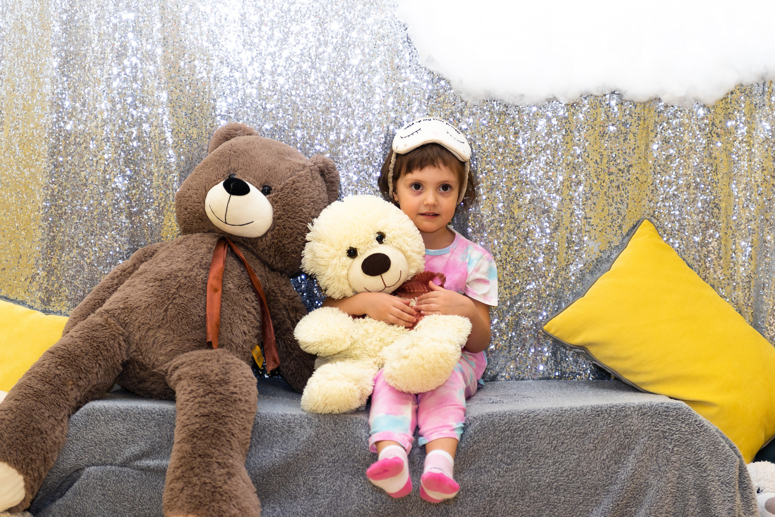 Пижамная вечеринка в игровом центре. Репортажный фотограф в Москве Alena Sfotkaet