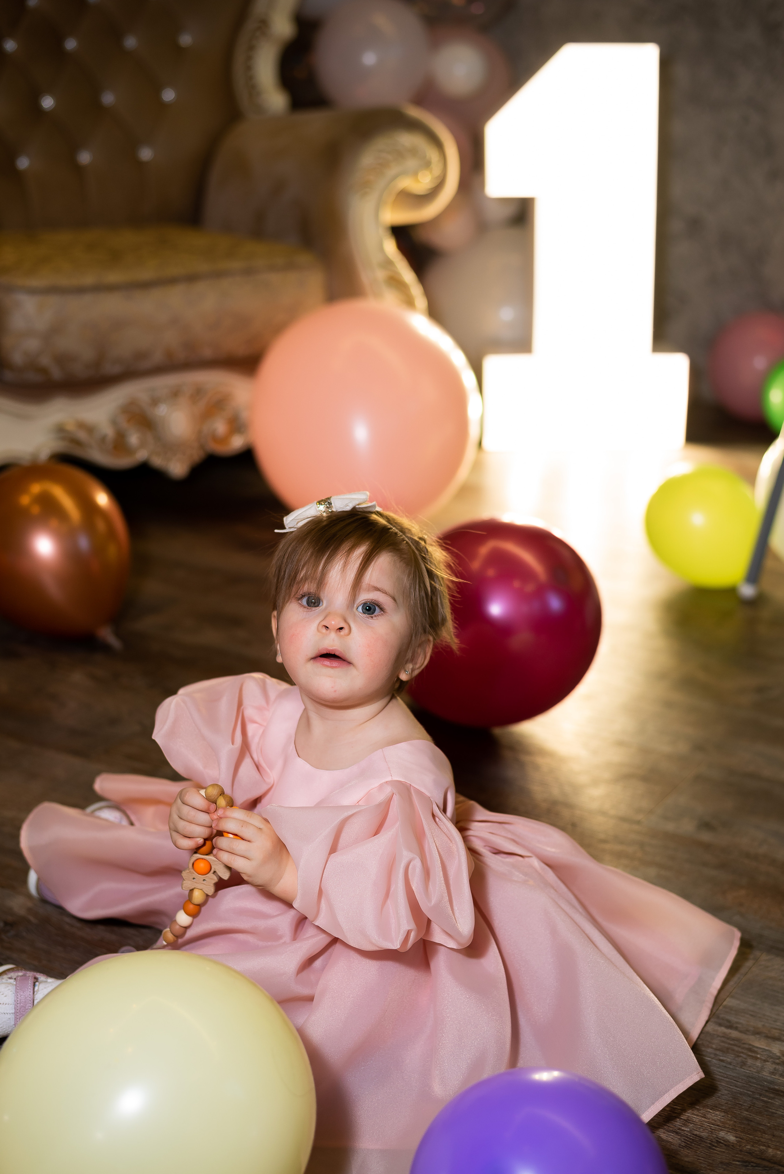 ДР Агаты в лофте. Репортажный фотограф в Москве Alena Sfotkaet